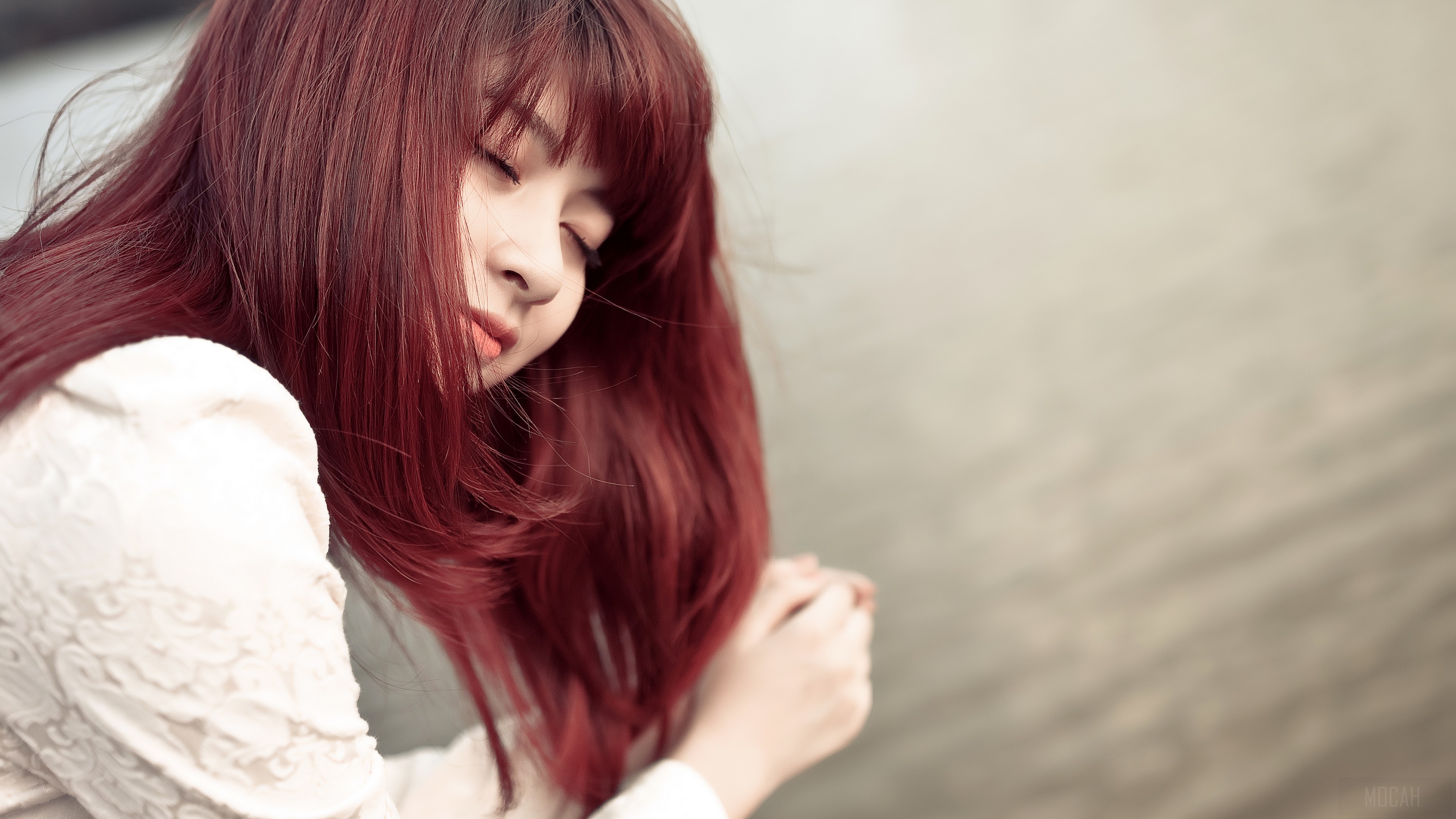 Woman with red hair HD Wallpaper