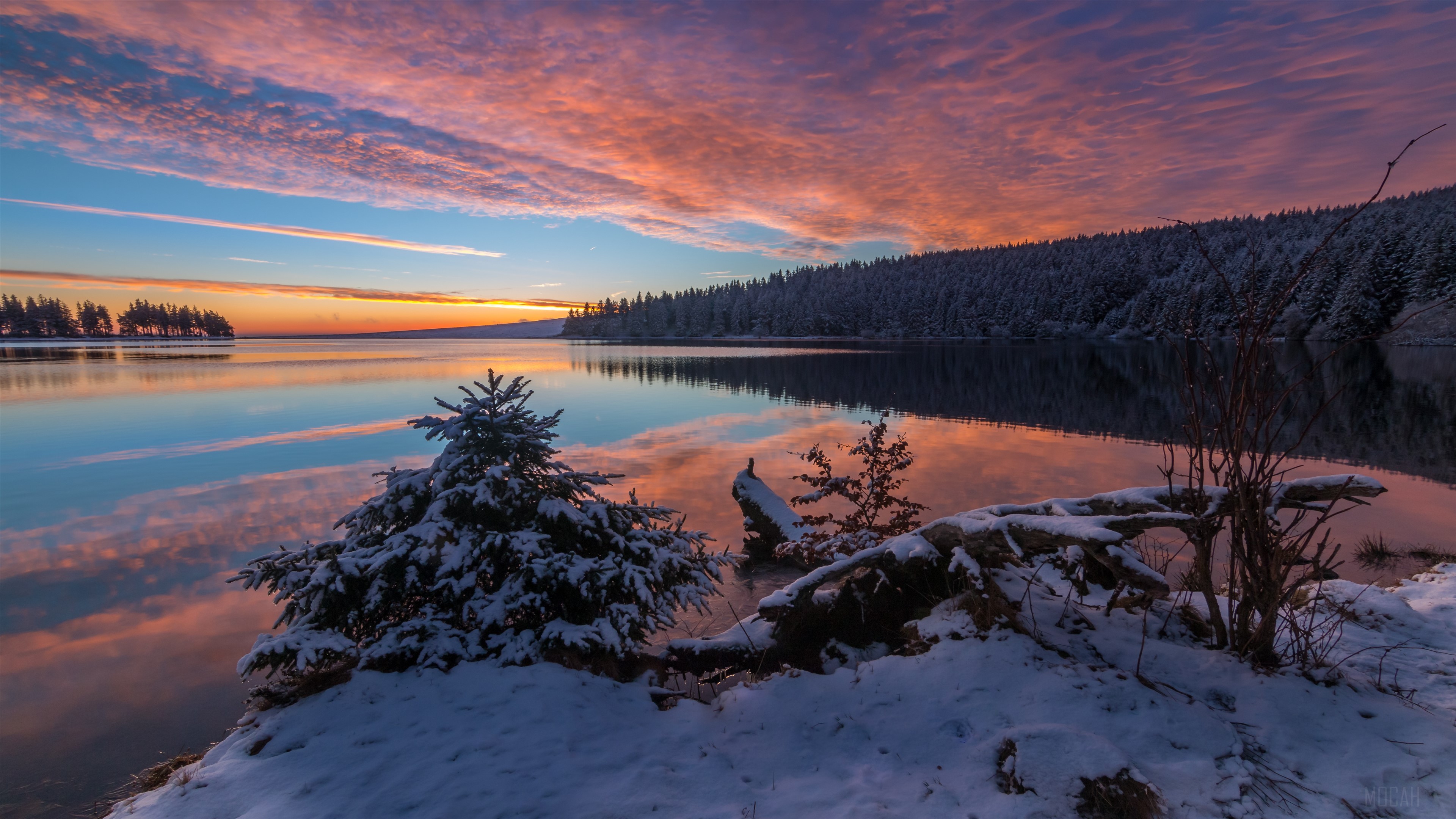 Snowy Lake at Sunset HD Wallpaper