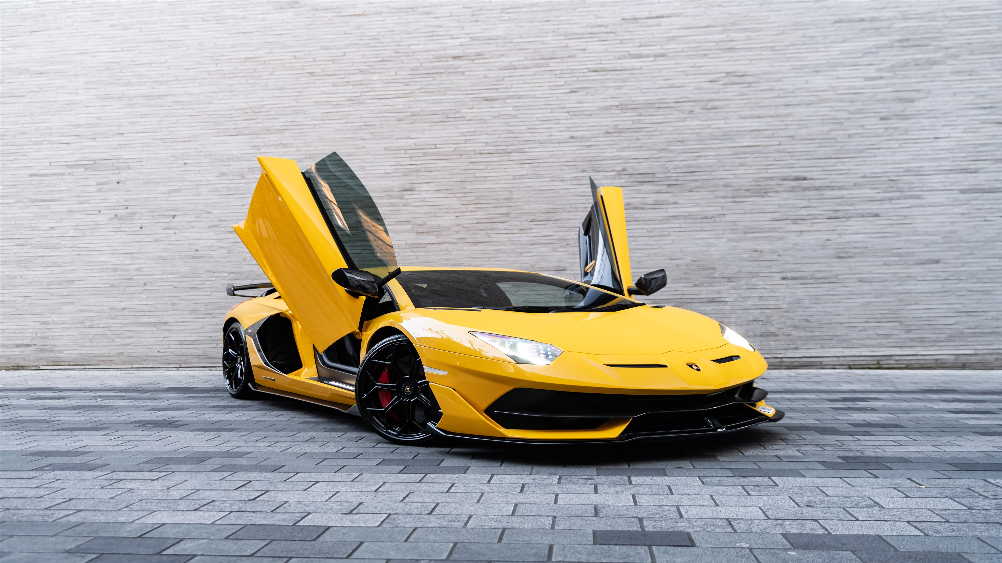 Yellow Lamborghini Aventador LP 770-4 SVJ 4K HD Wallpaper