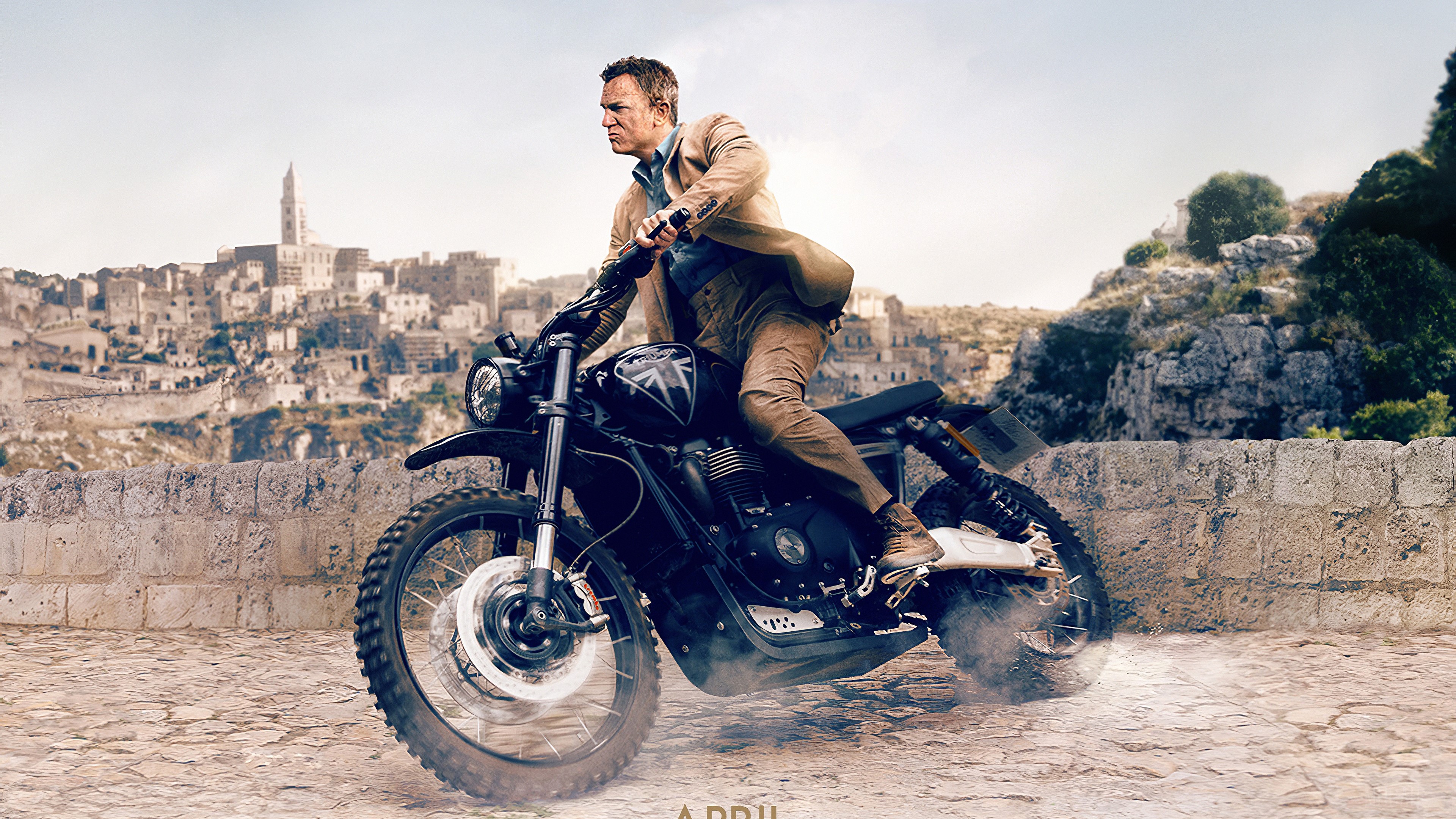 James Bond from No Time To Die on a motorcycle HD Wallpaper