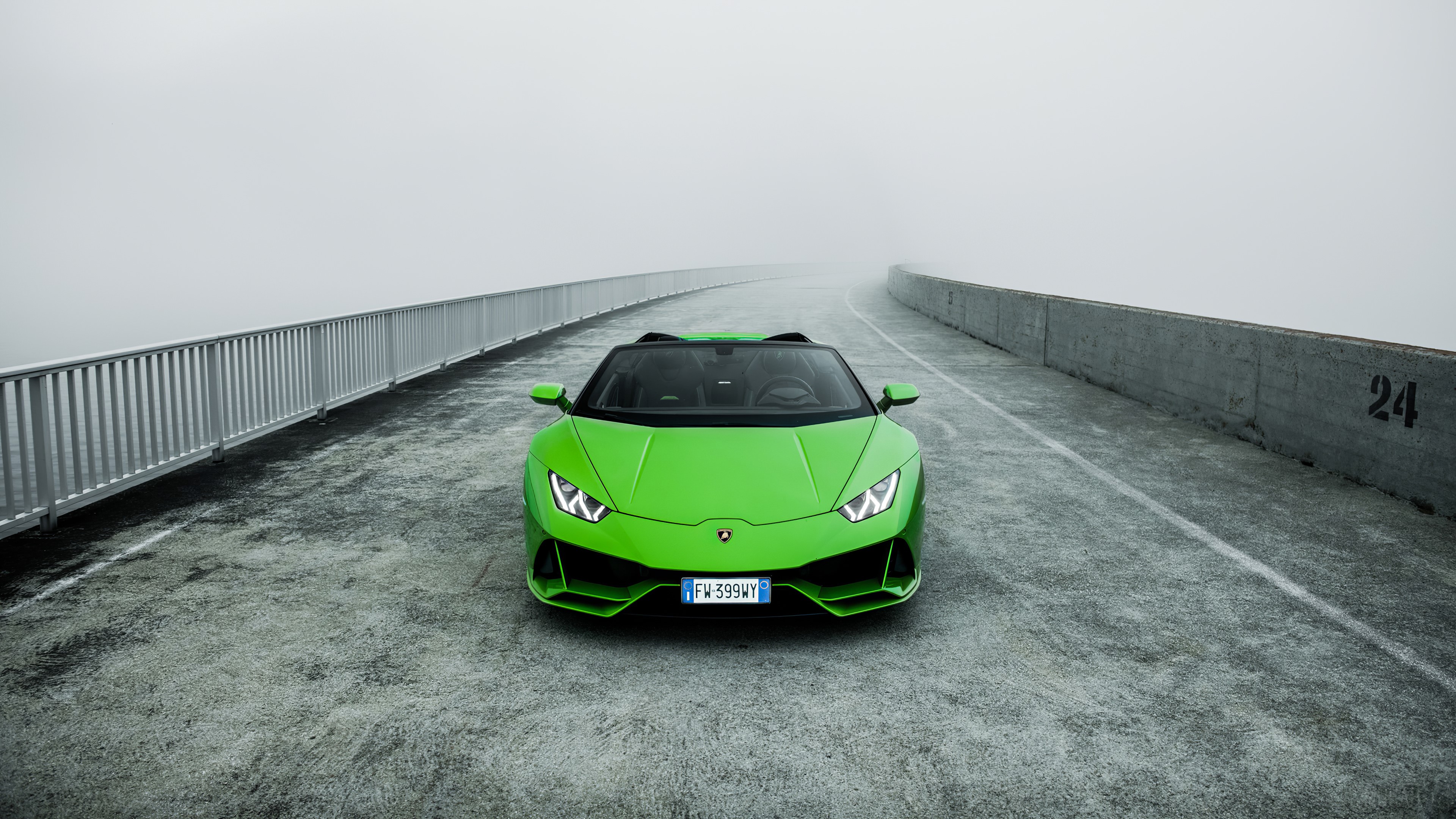 Lamborghini Huracan Evo Spyder HD Wallpaper