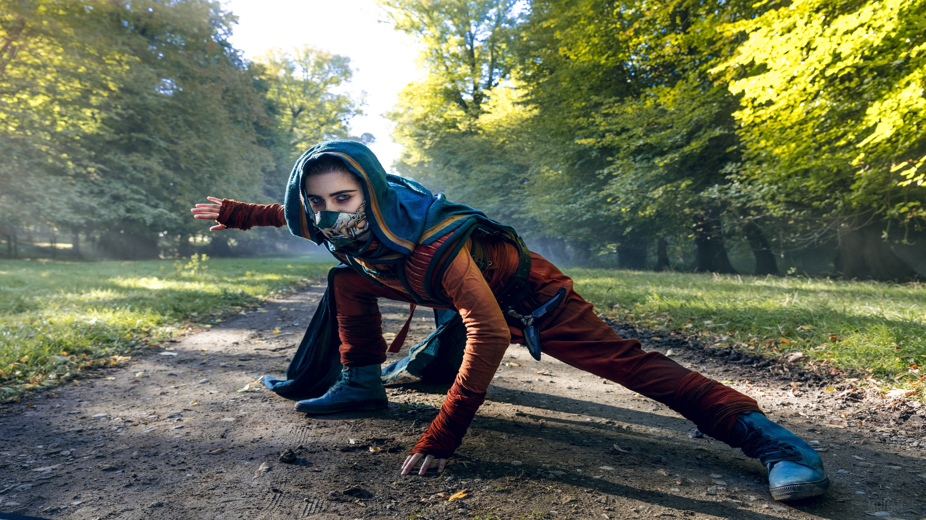 Woman in costume from Into The Badlands 4K HD Wallpaper