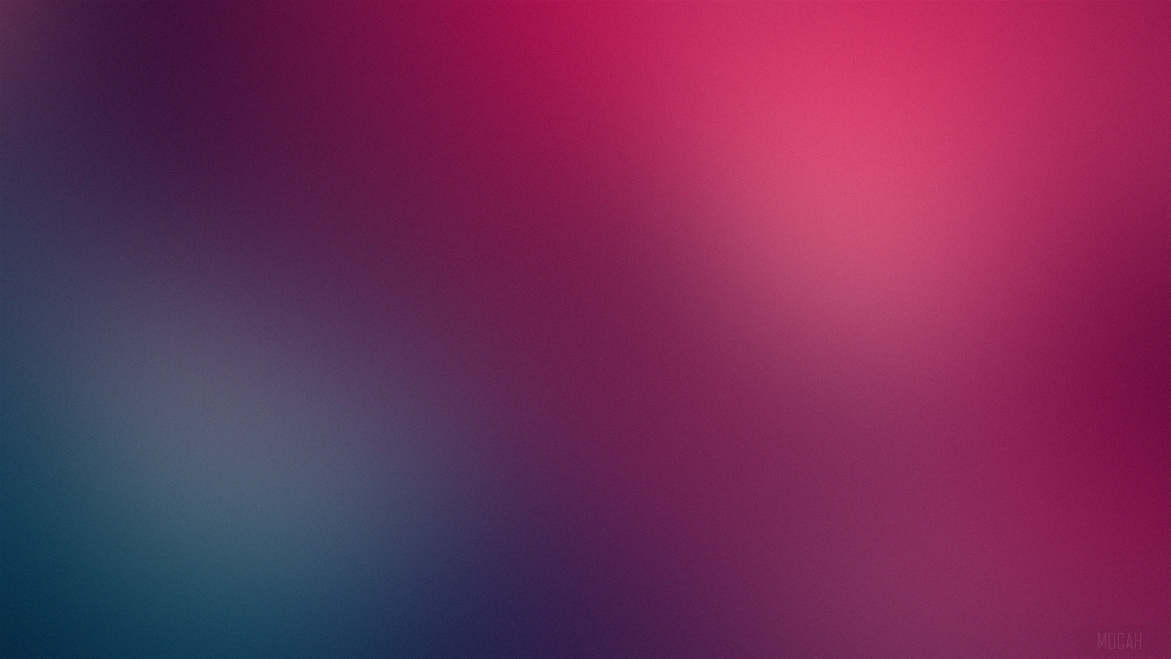 4K Half Blur Gradient with Pink and Blue Tones HD Wallpaper