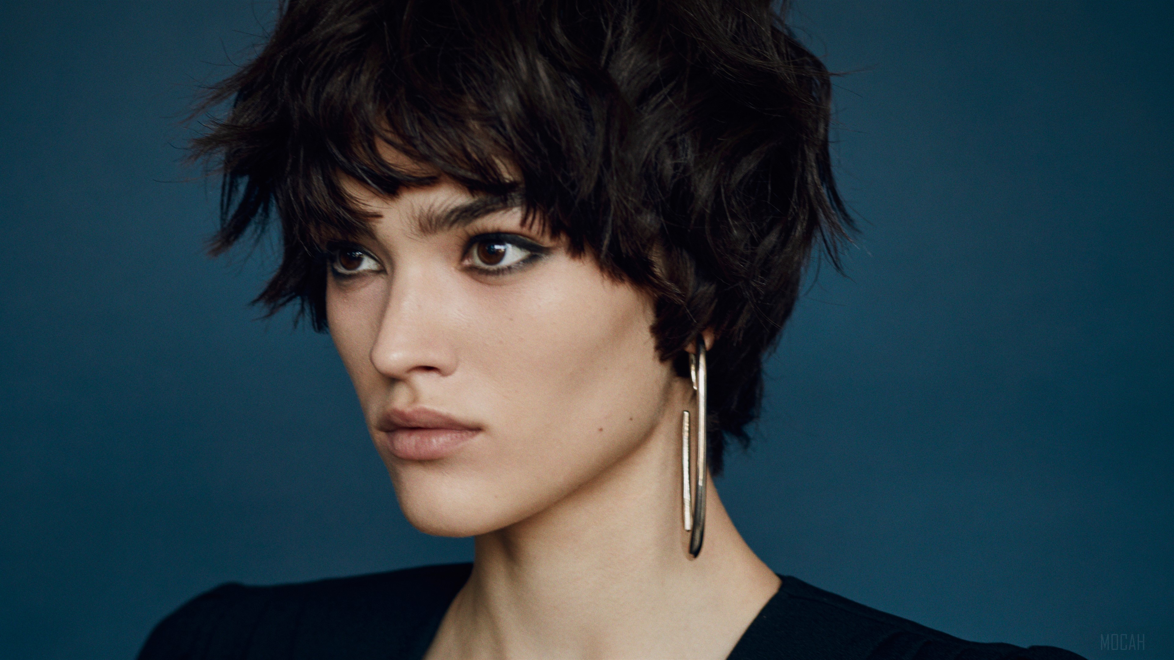 Short Hair Girl HD Wallpaper
