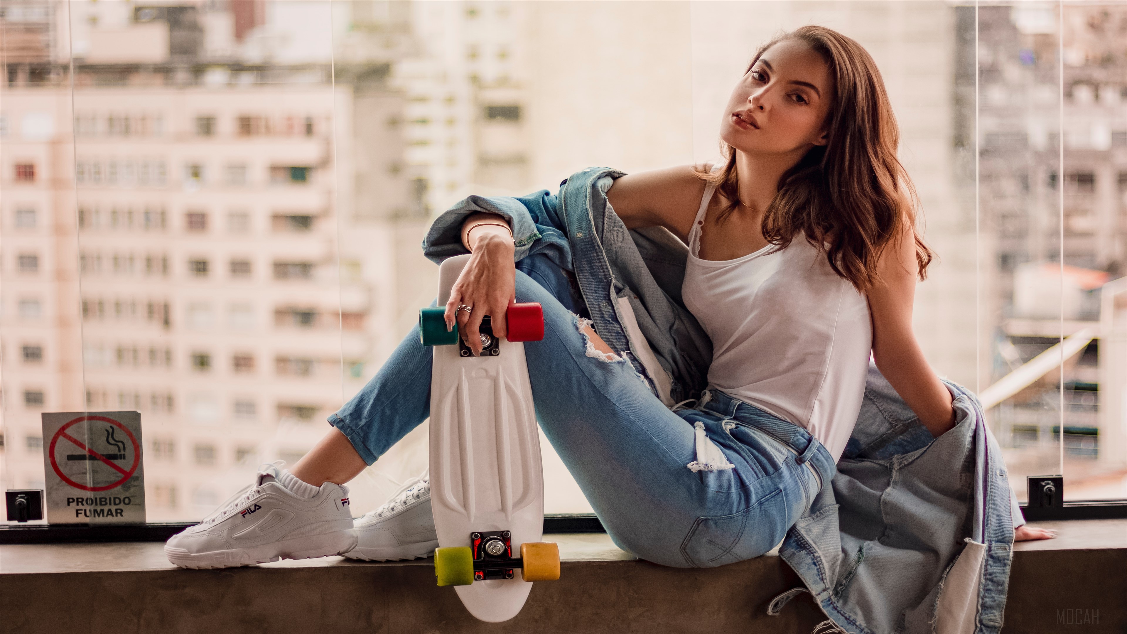 Girl with Skateboard 4K HD Wallpaper
