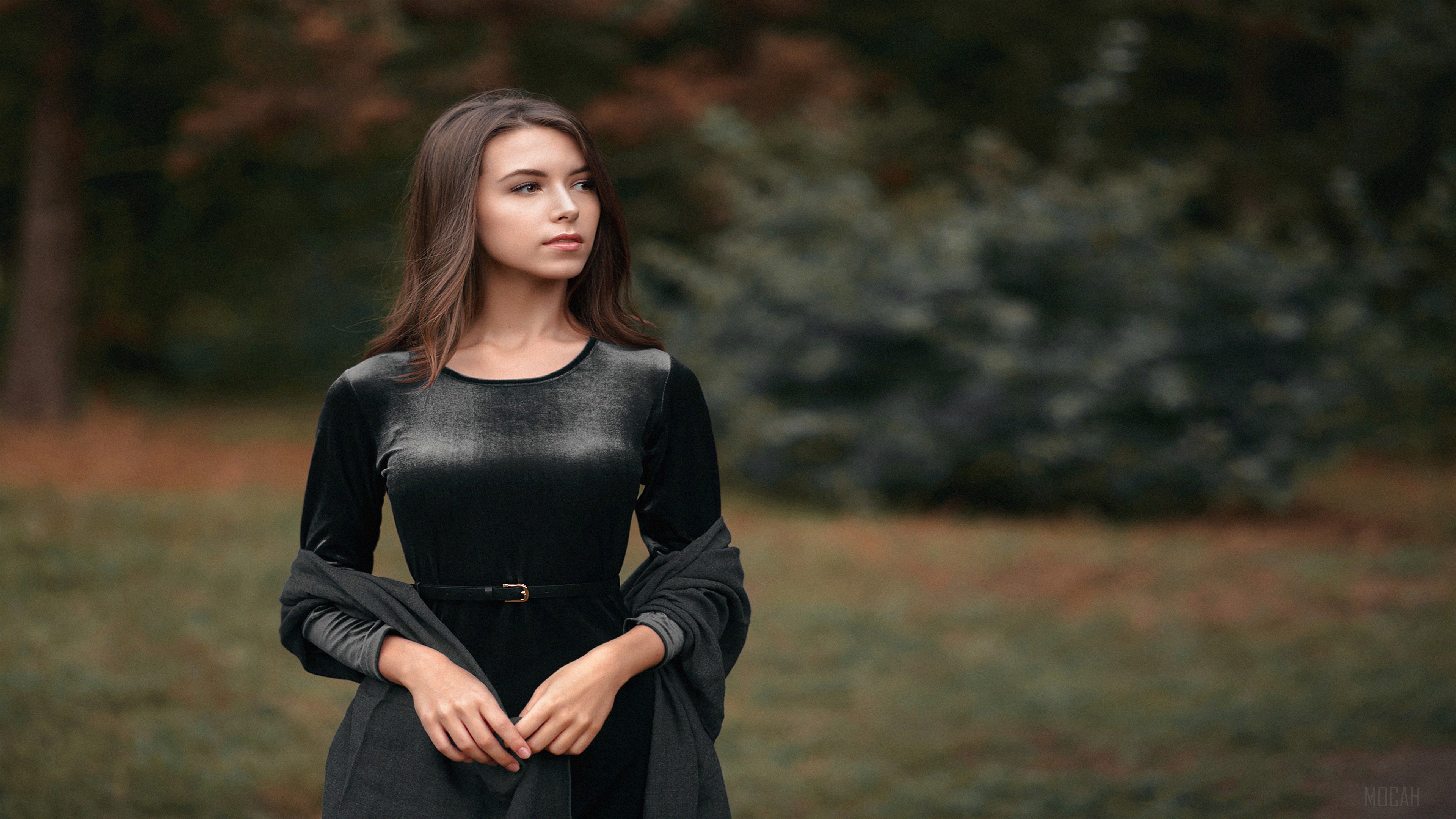 Girl in Black Dress in Park HD Wallpaper