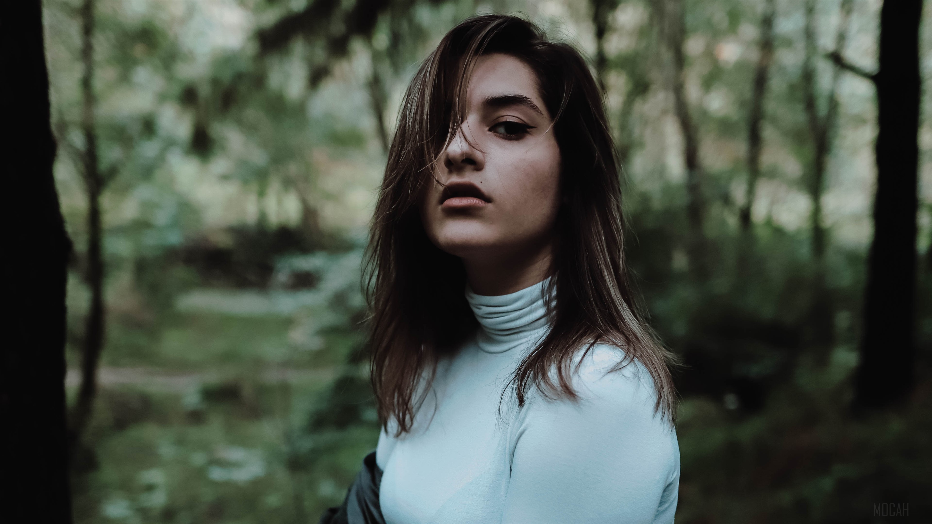 Woman in white turtleneck in forest 4K HD Wallpaper