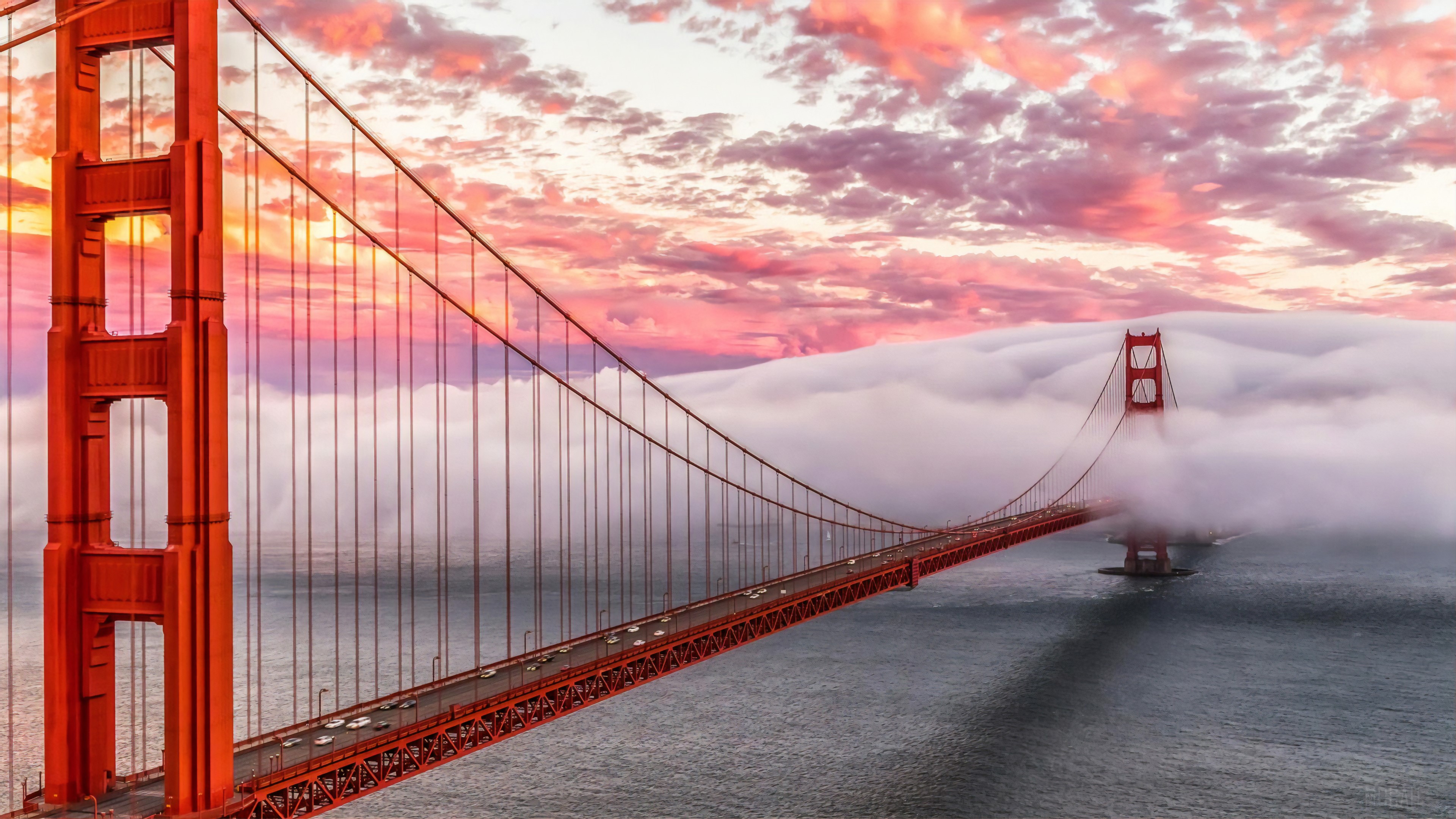Golden Gate Bridge in Fog at Sunrise 4K HD Wallpaper