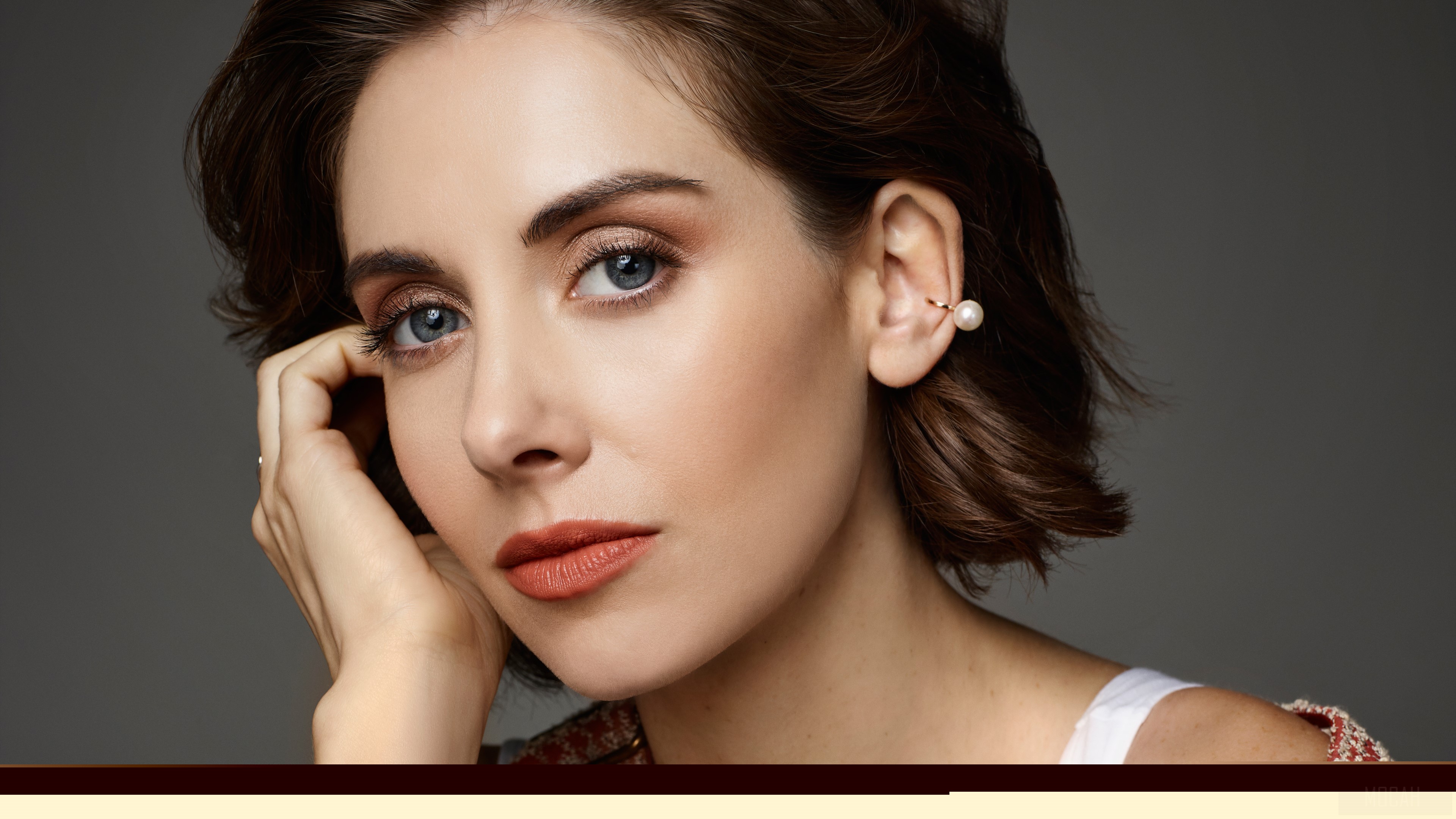 Alison Brie 4K HD Wallpaper