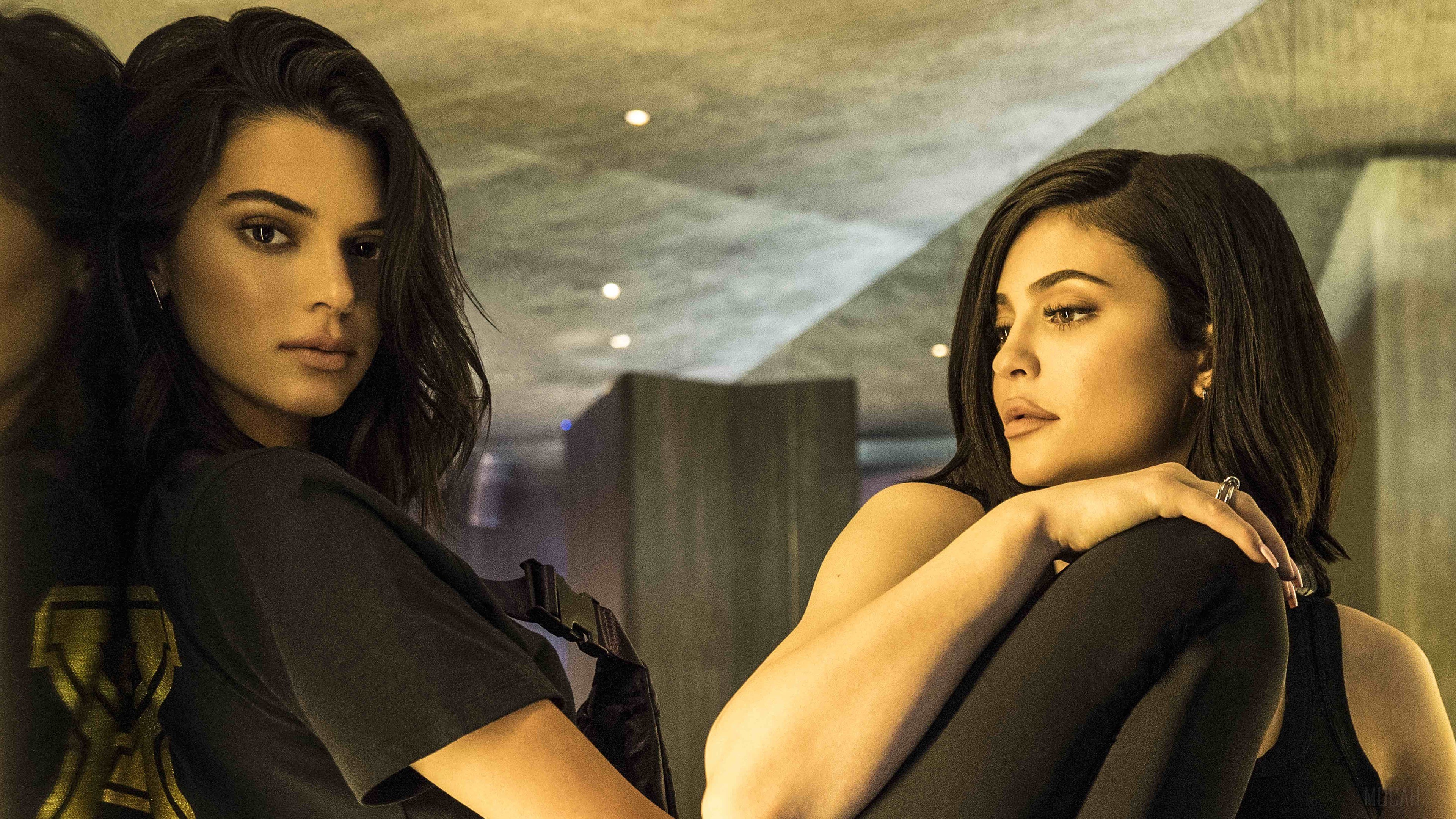 Kendall And Kylie Jenner 2019 HD Wallpaper
