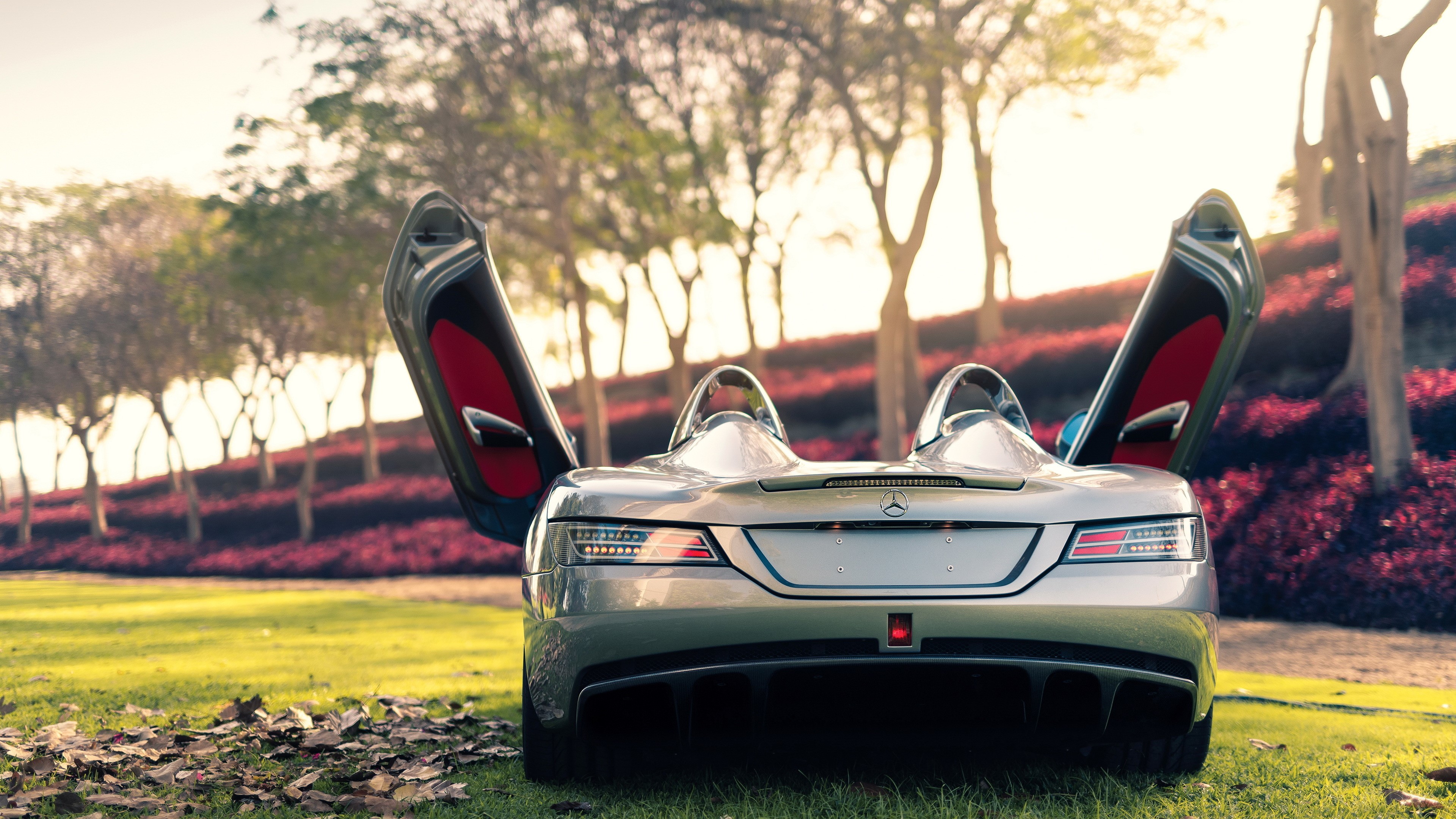 Mercedes Benz SLR McLaren Roadster 4K HD Wallpaper