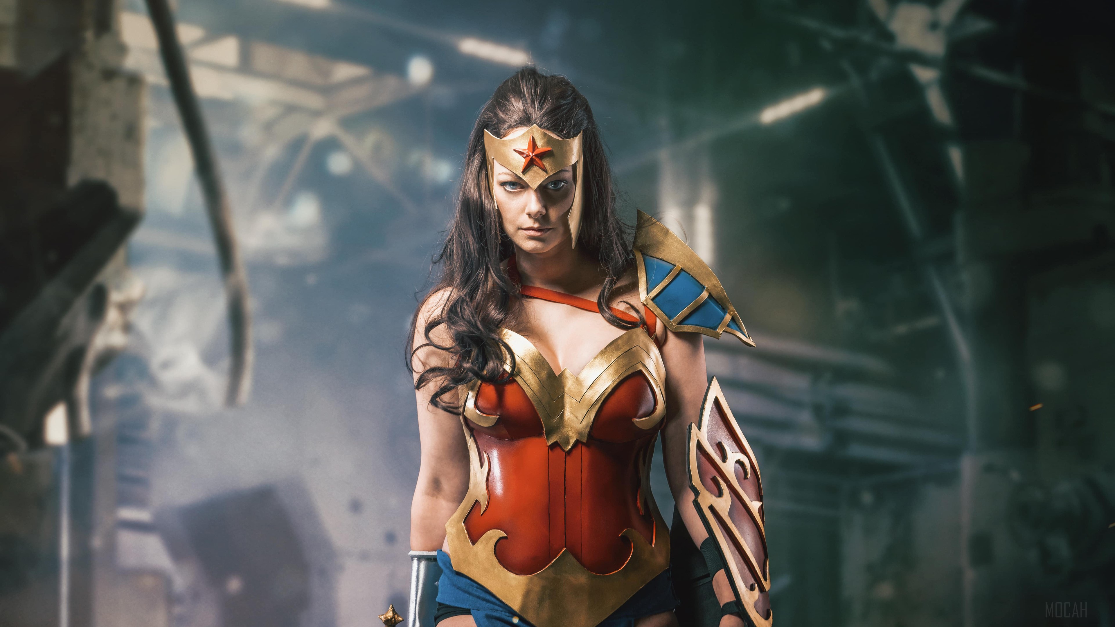 Wonder Woman Cosplay HD Wallpaper
