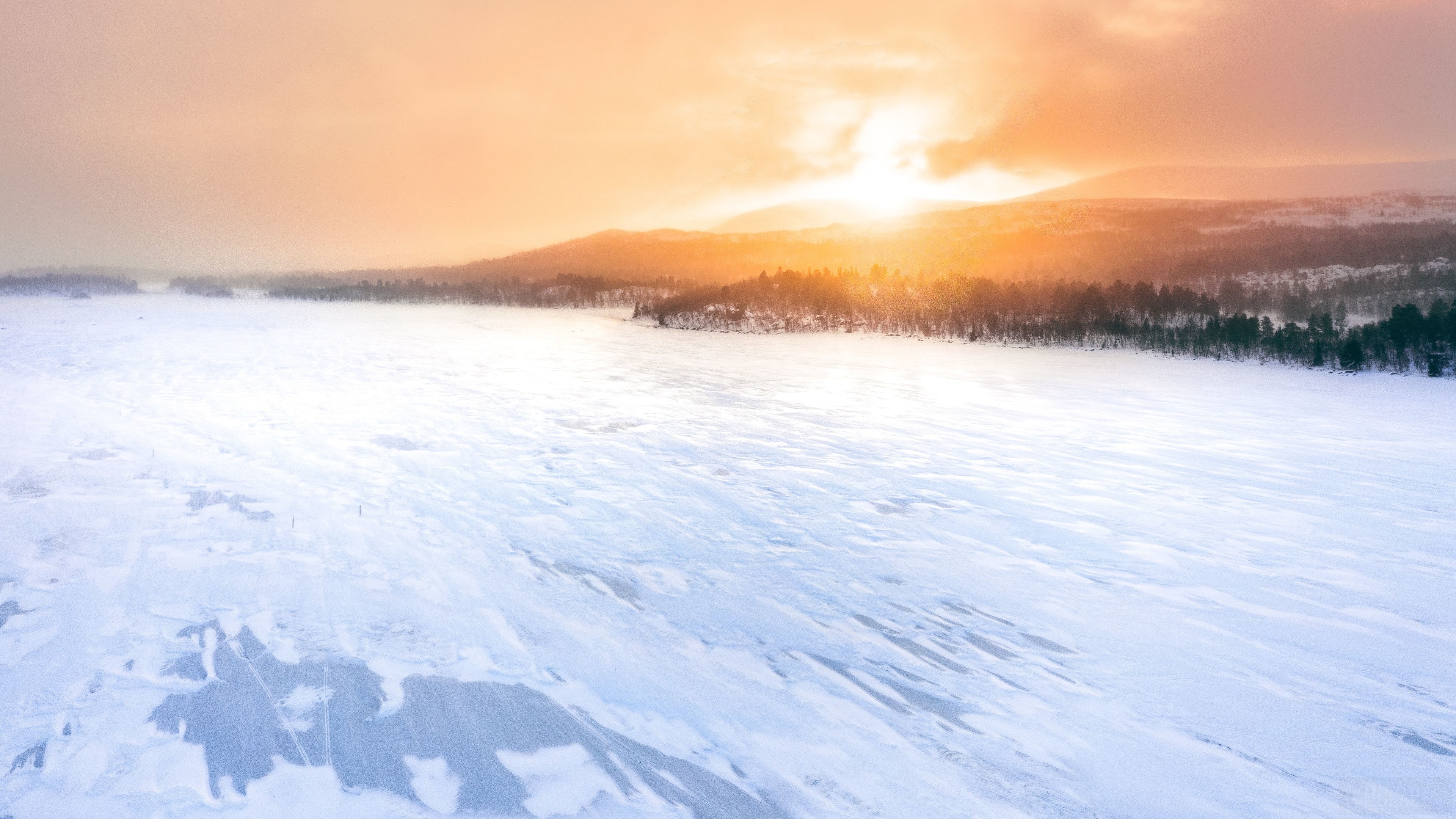 Frozen Lake HD Wallpaper