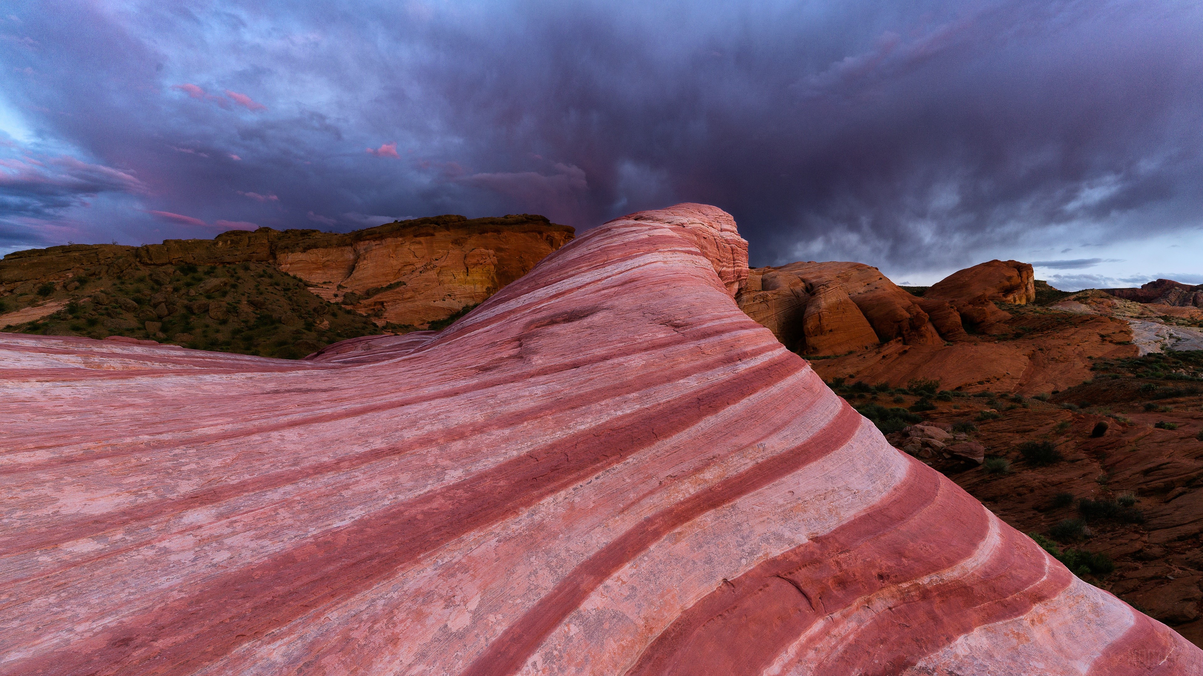 Rock Formation at Valley of Fire State Park 4K HD Wallpaper