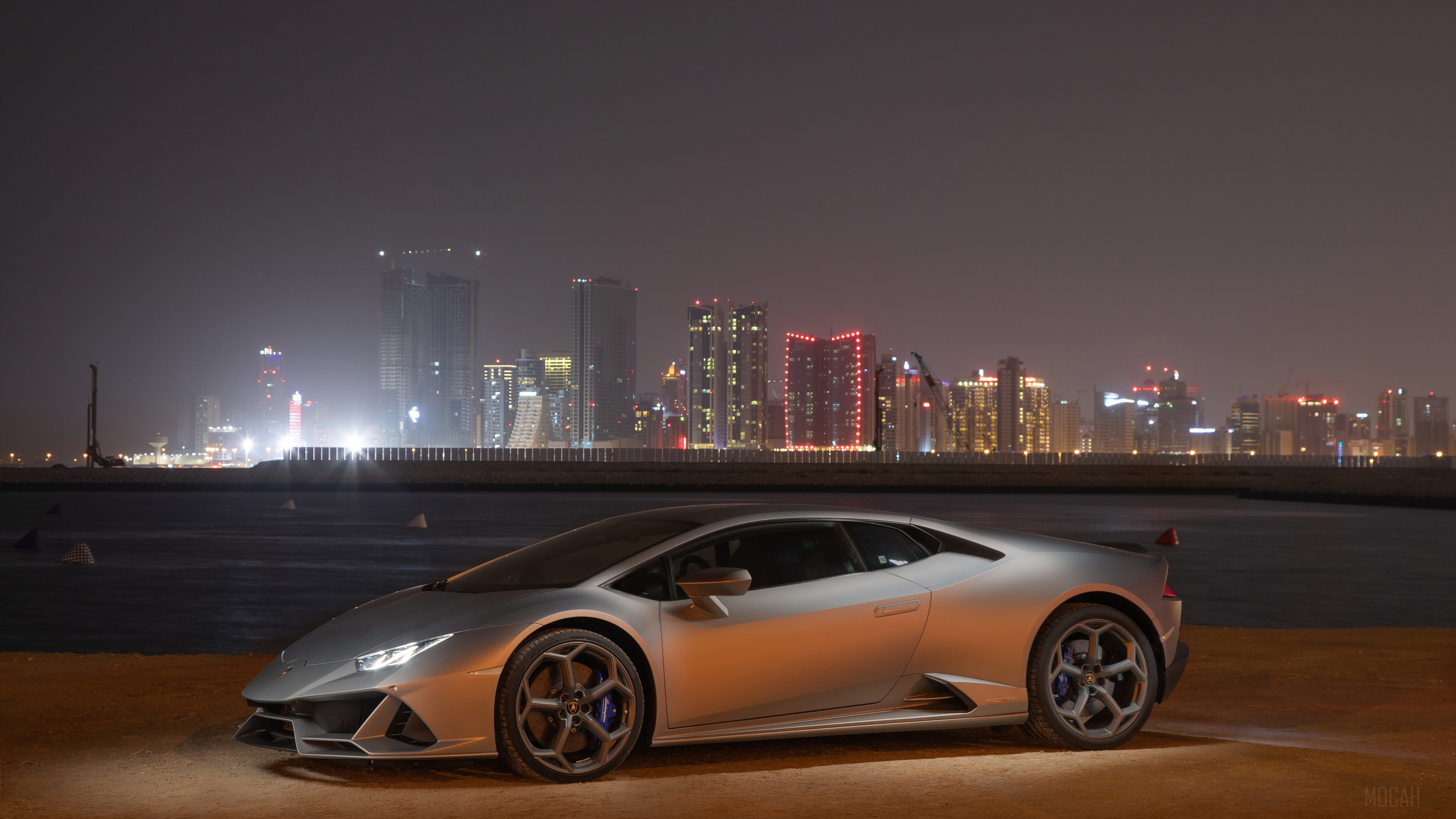 Lamborghini Huracan Evo HD Wallpaper