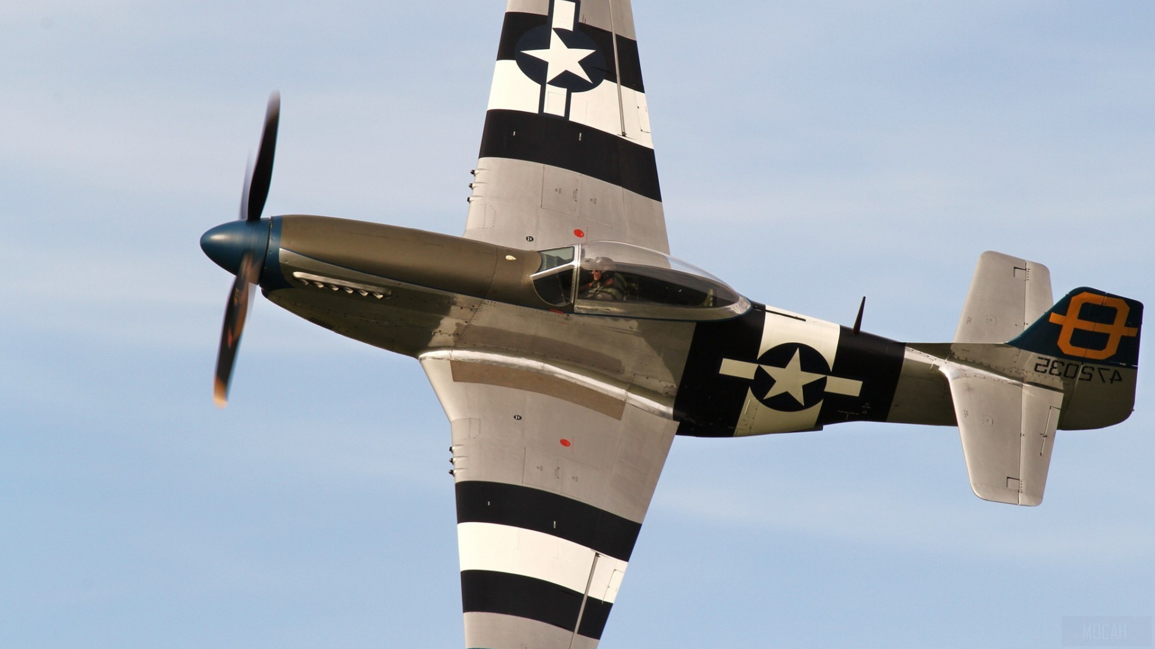 P-51 Mustang airplane in flight HD Wallpaper