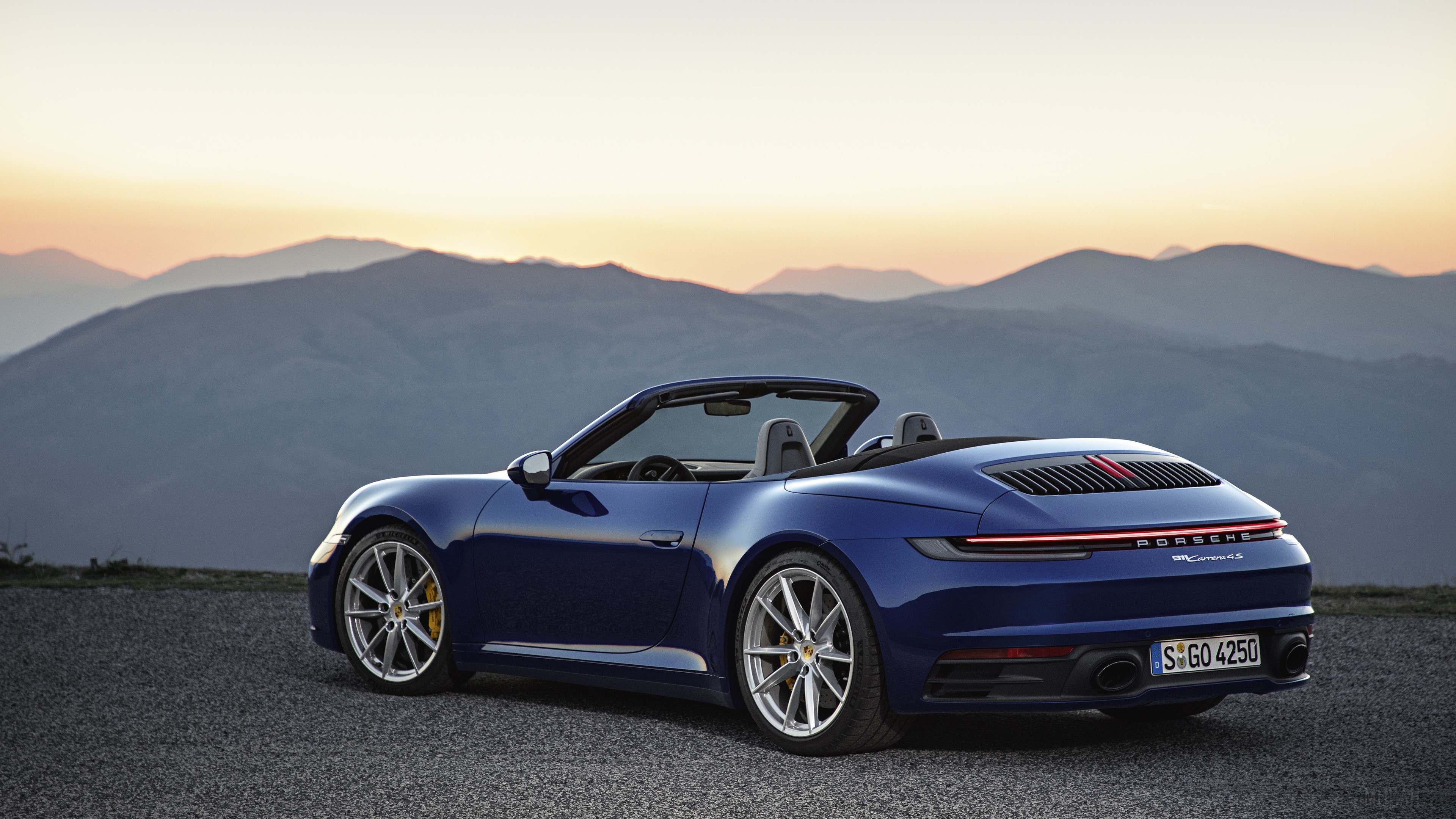 Blue Porsche 911 Carrera 4S Cabriolet 2019 4K HD Wallpaper