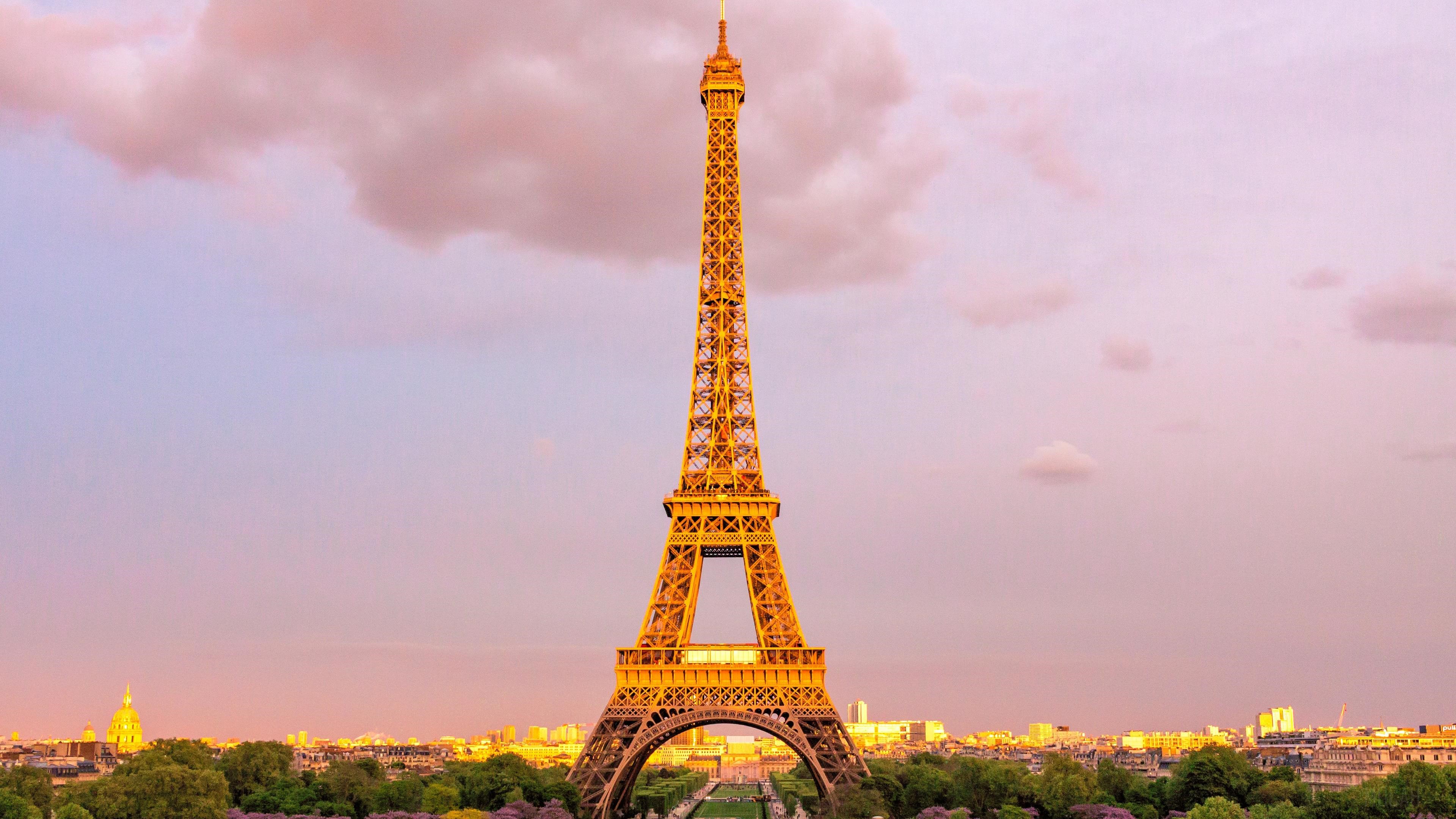 Eiffel Tower In Paris HD Wallpaper
