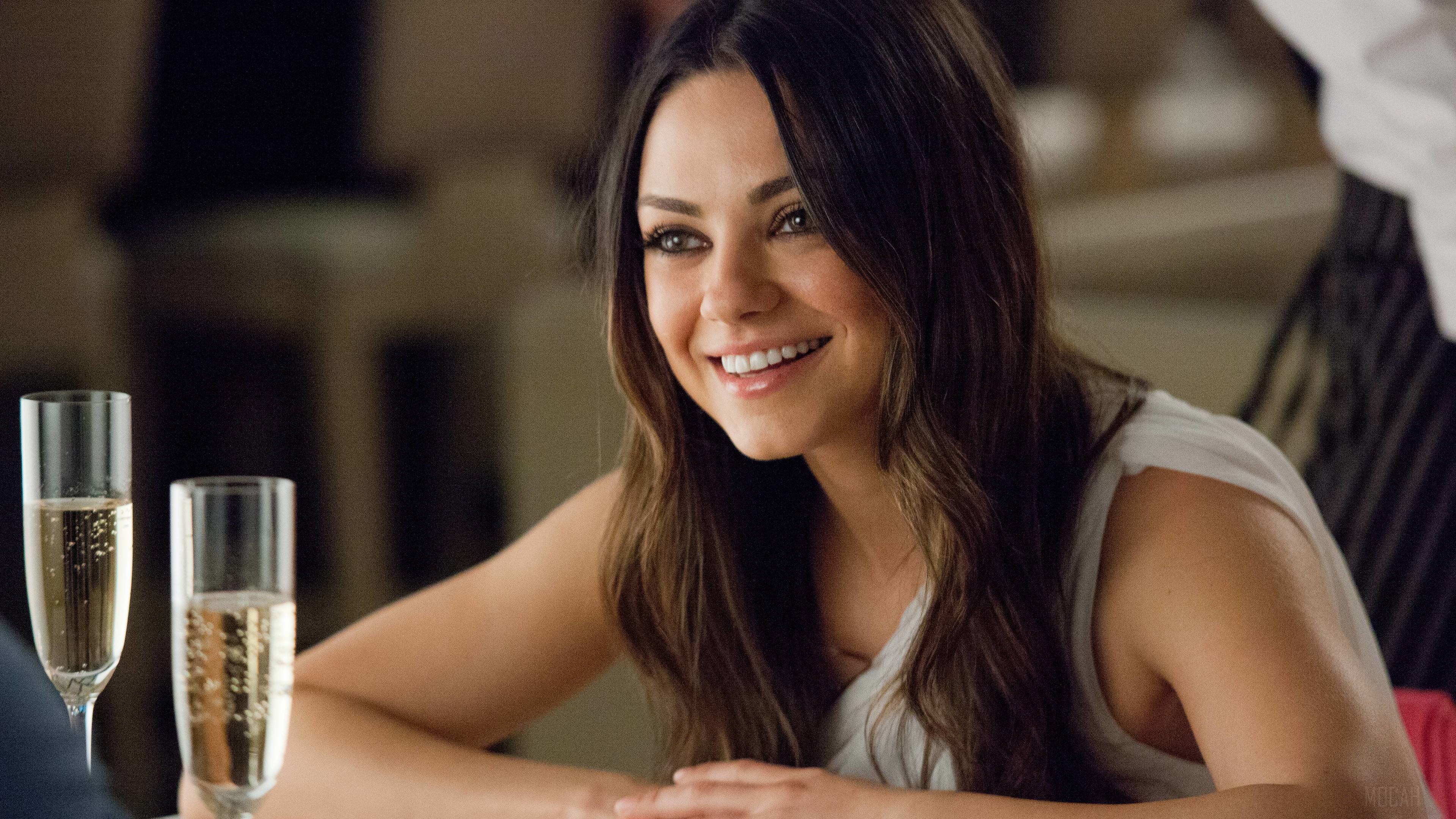 Mila Kunis 4K HD Wallpaper