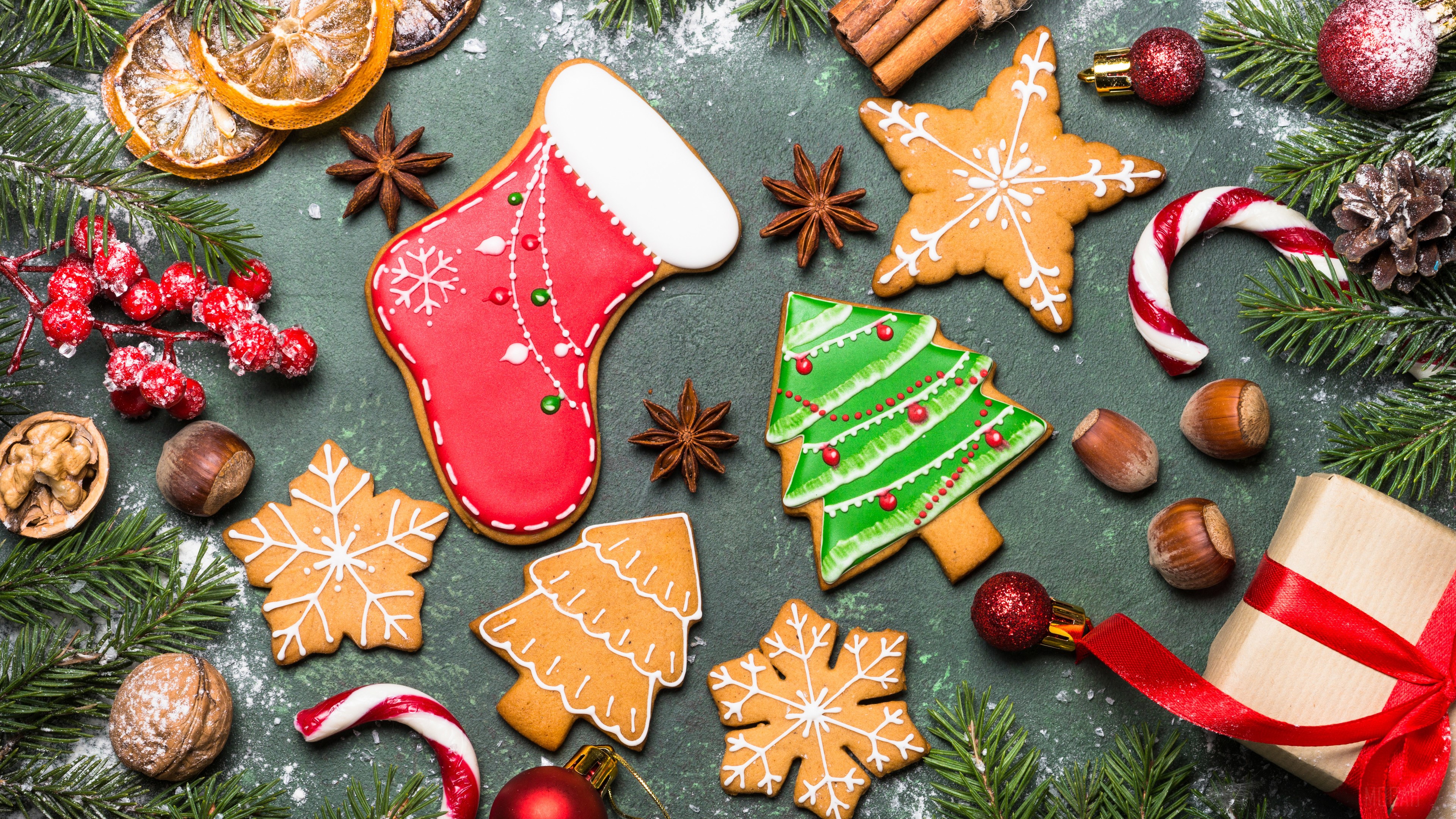 Christmas cookies and decorations HD Wallpaper