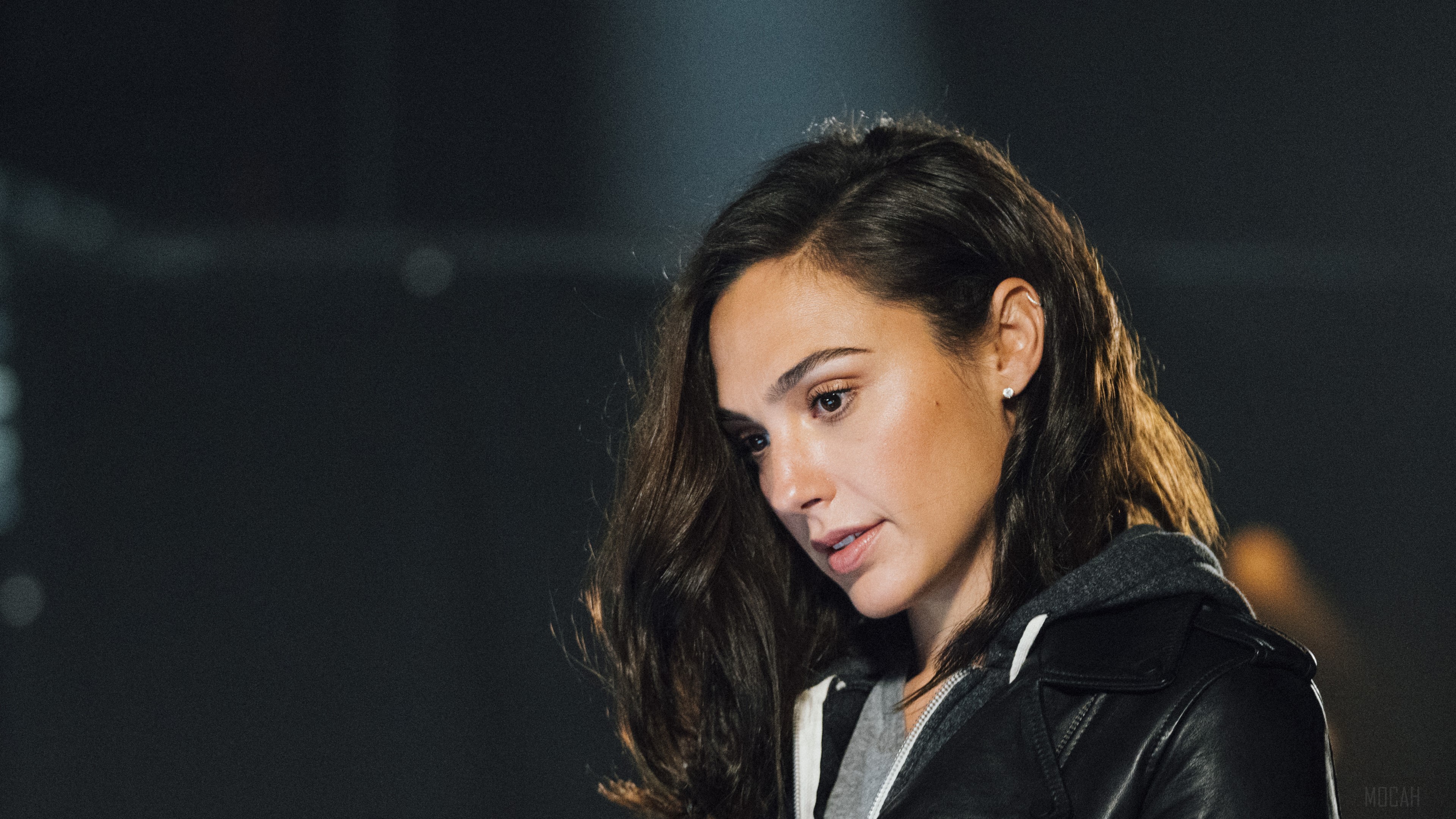 Gal Gadot 4K HD Wallpaper