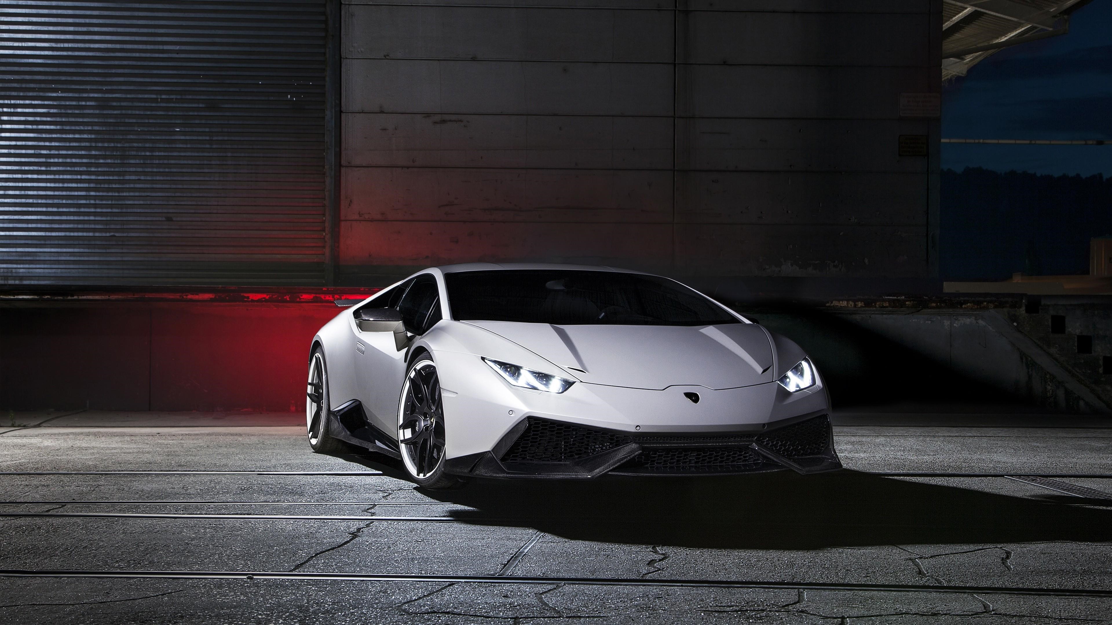 White Lamborghini Huracan 4K HD Wallpaper
