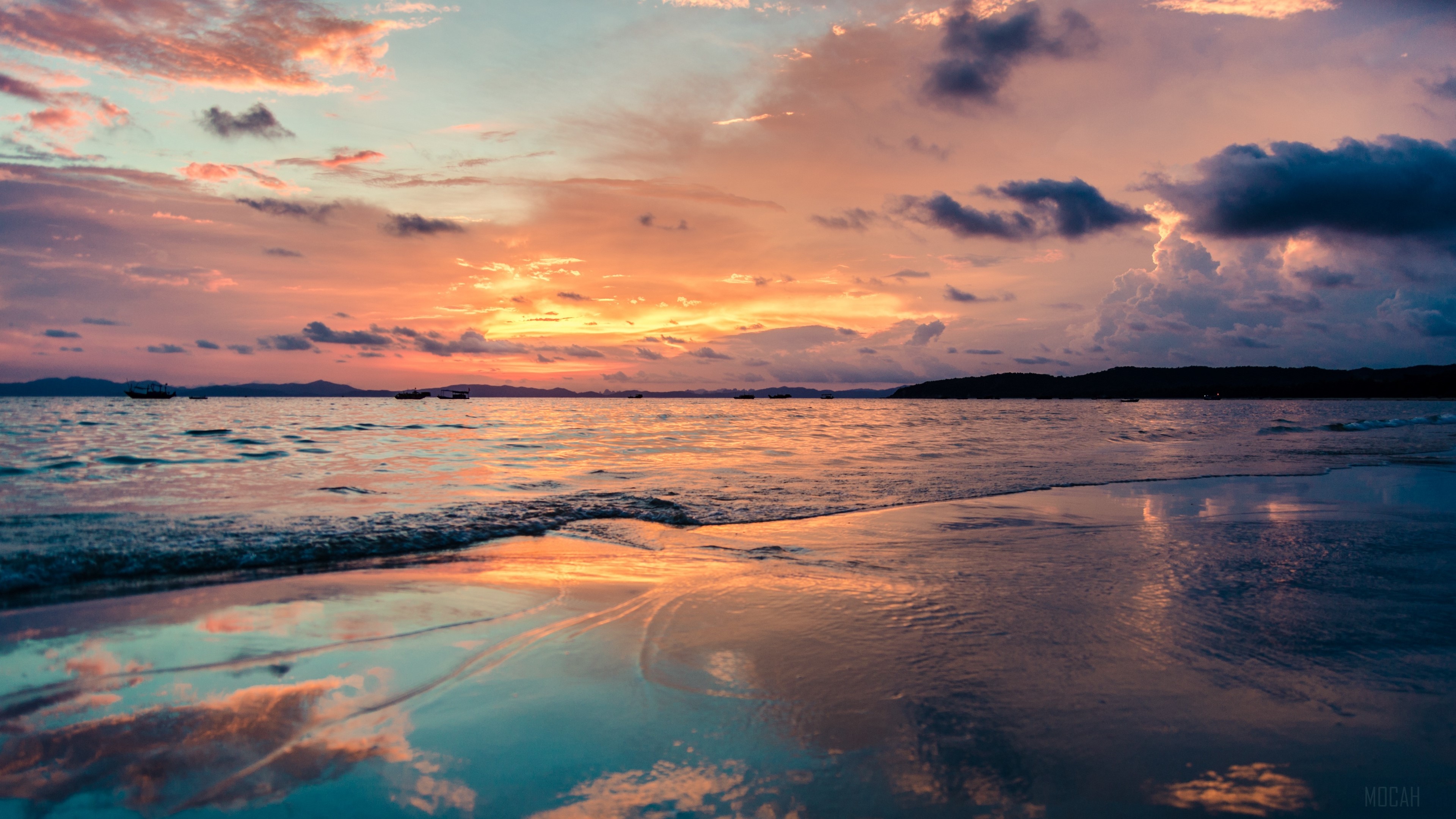 Sunset over the sea and beach 4K HD Wallpaper