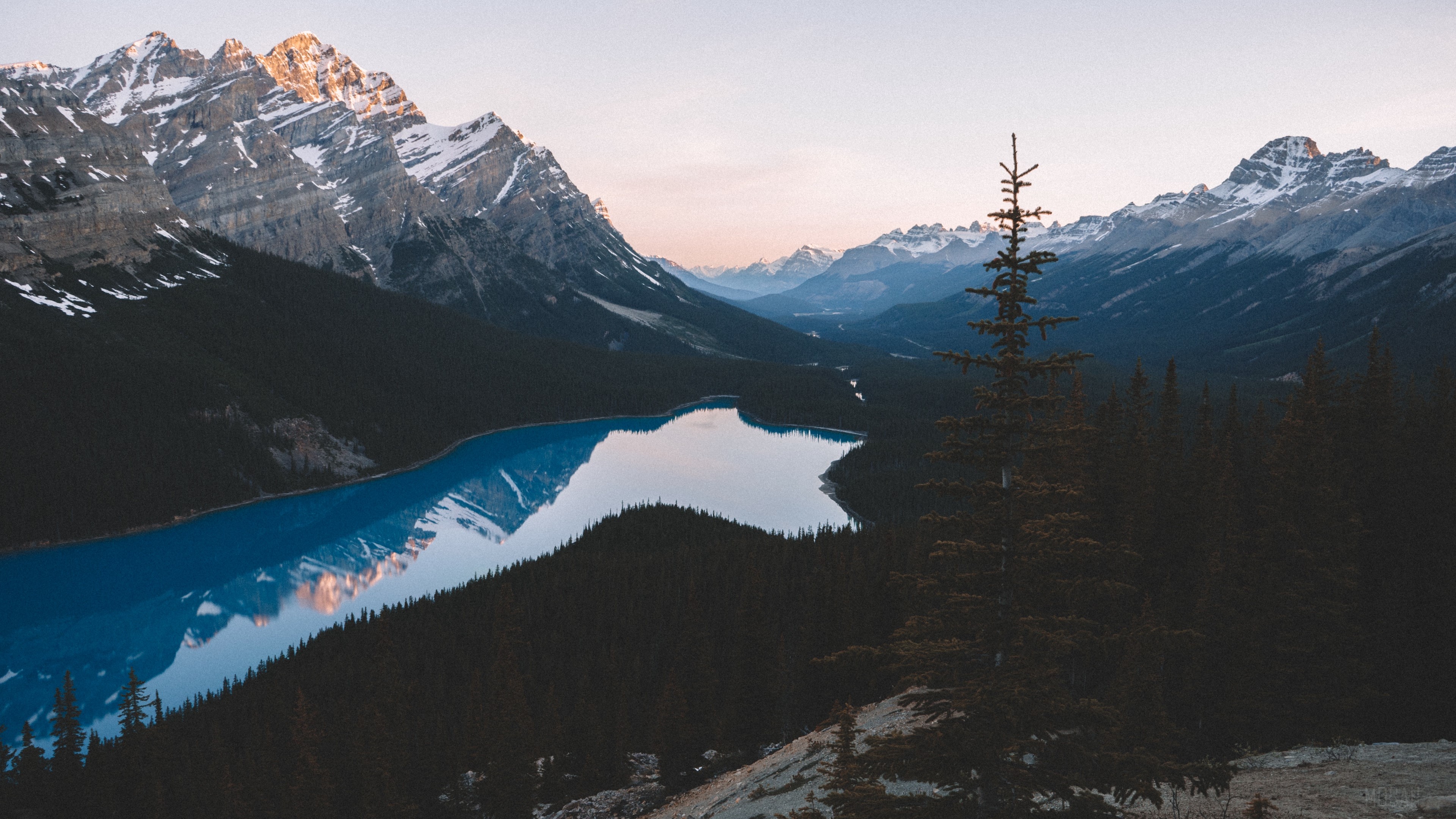 Lake and Mountains Landscape 4K HD Wallpaper