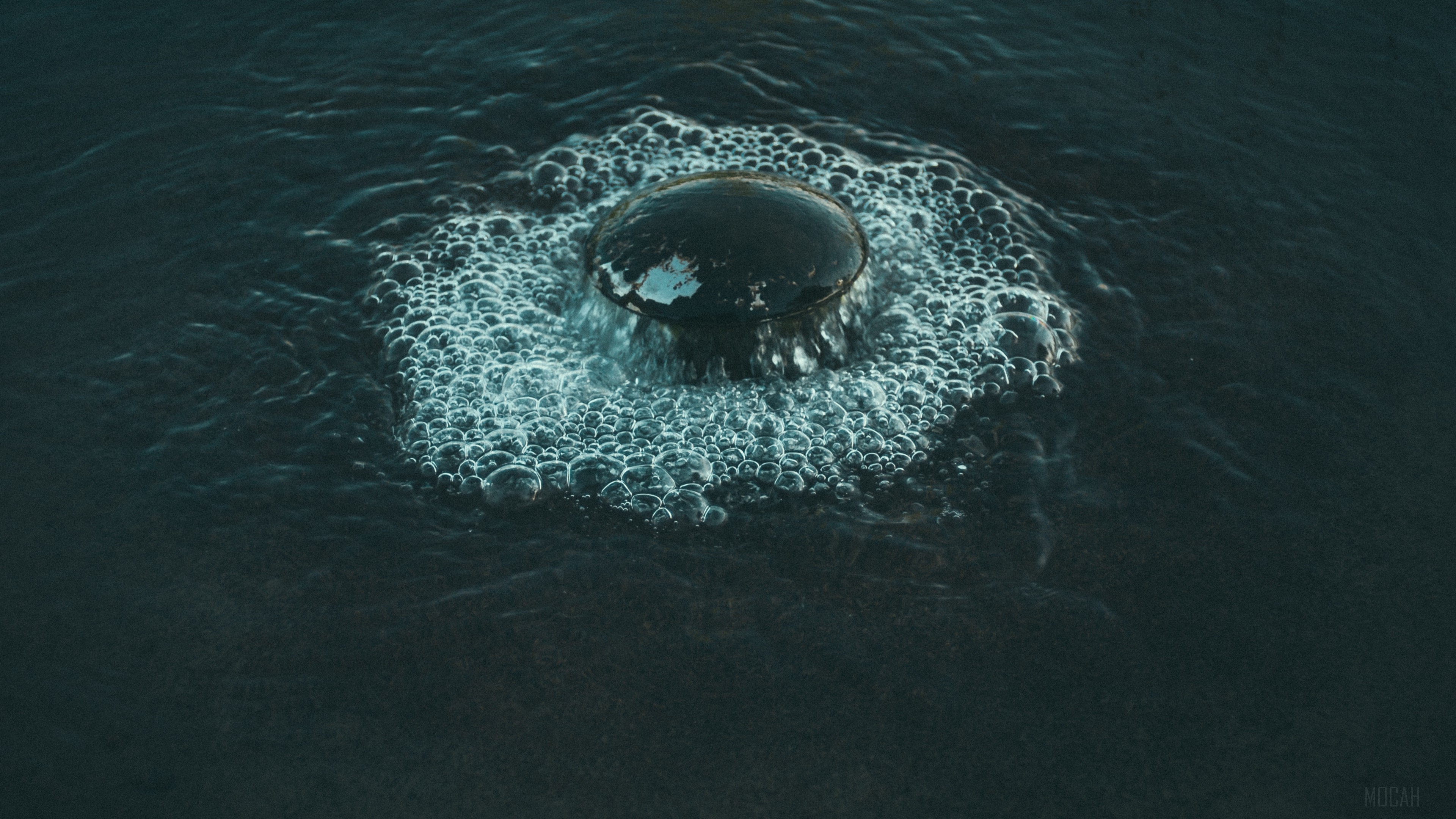 Bubbles and water surface 4K HD Wallpaper