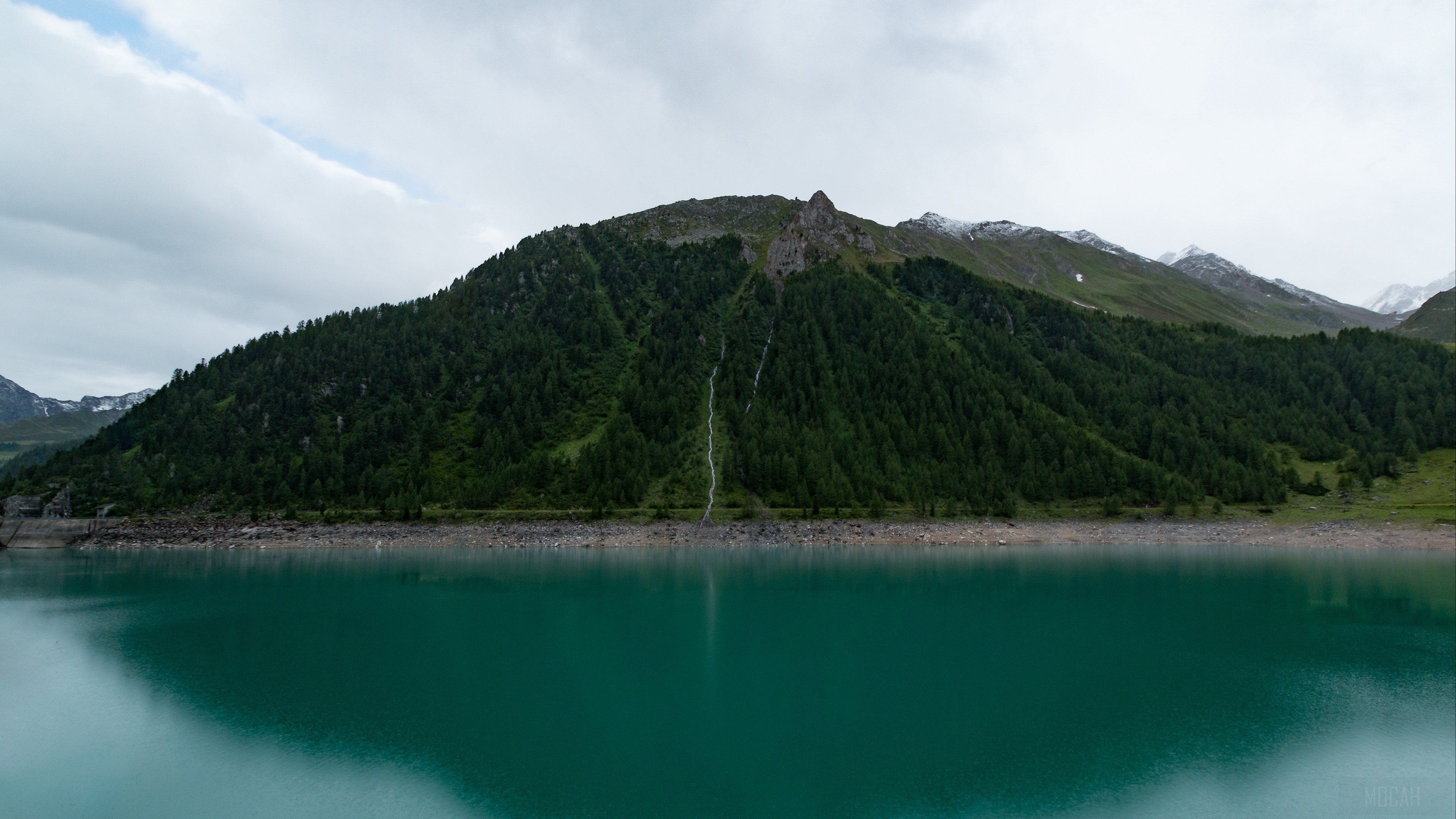 Mountain lake and sky 4K HD Wallpaper
