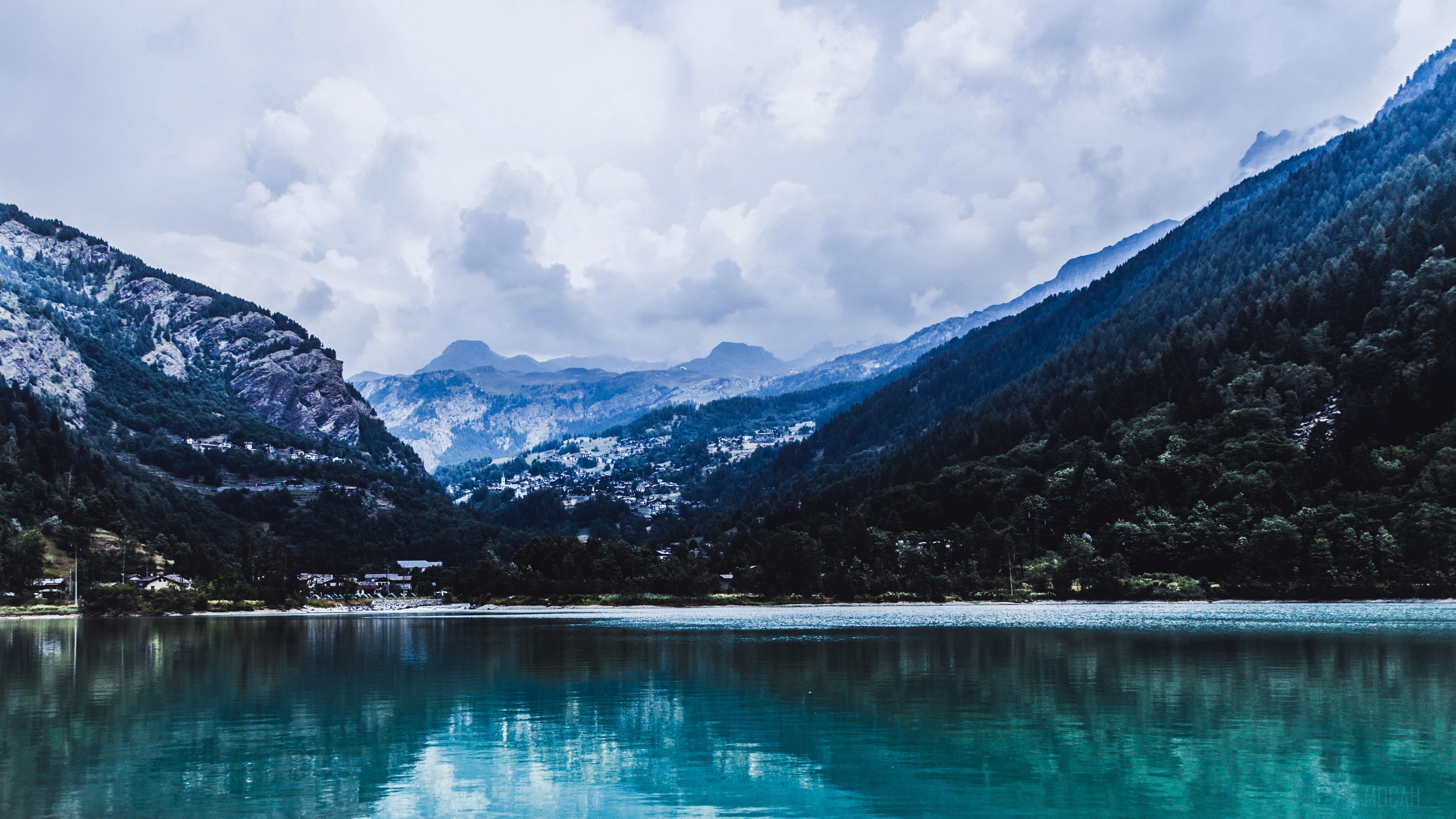 Lake and Mountains Reflection 4K HD Wallpaper