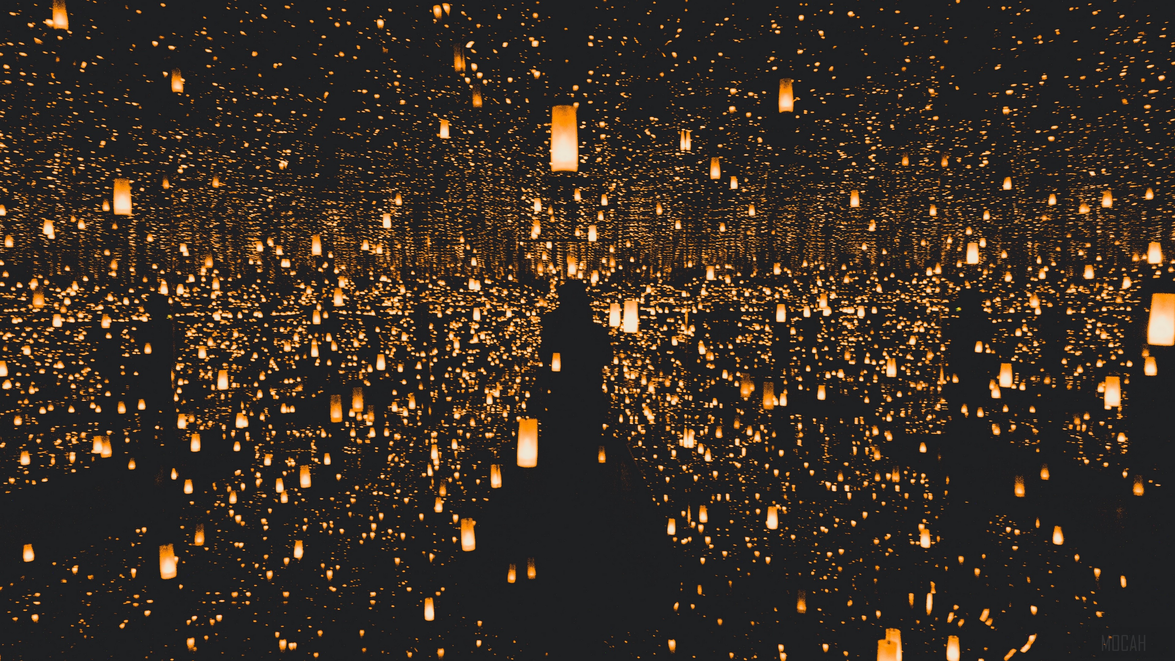 Infinity Mirror Room with Lanterns HD Wallpaper