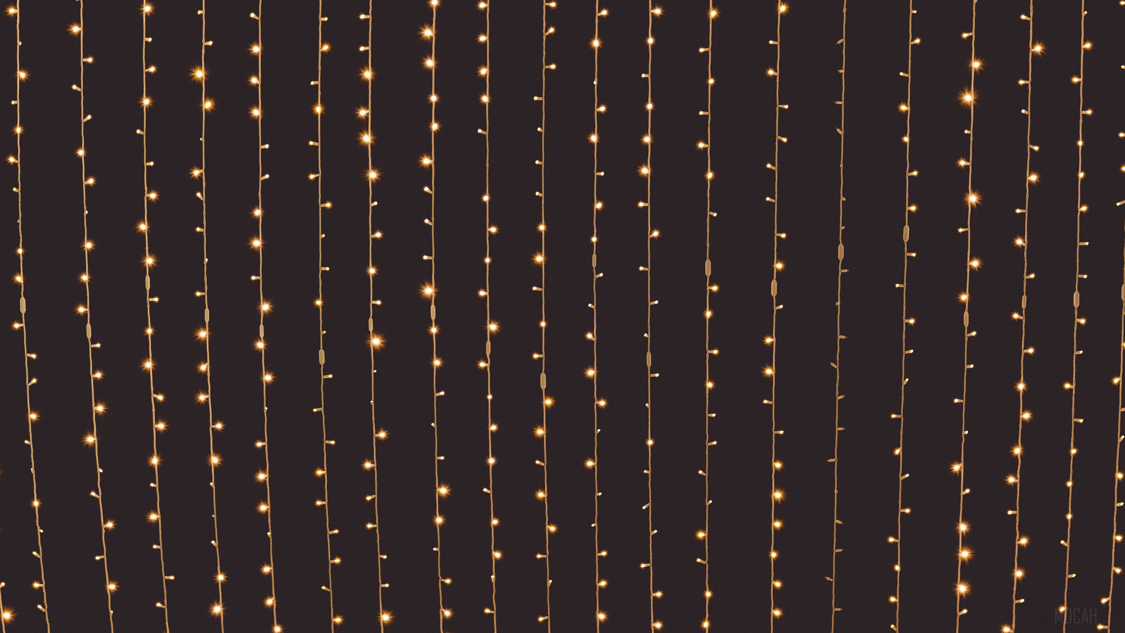 String lights garland 4K HD Wallpaper
