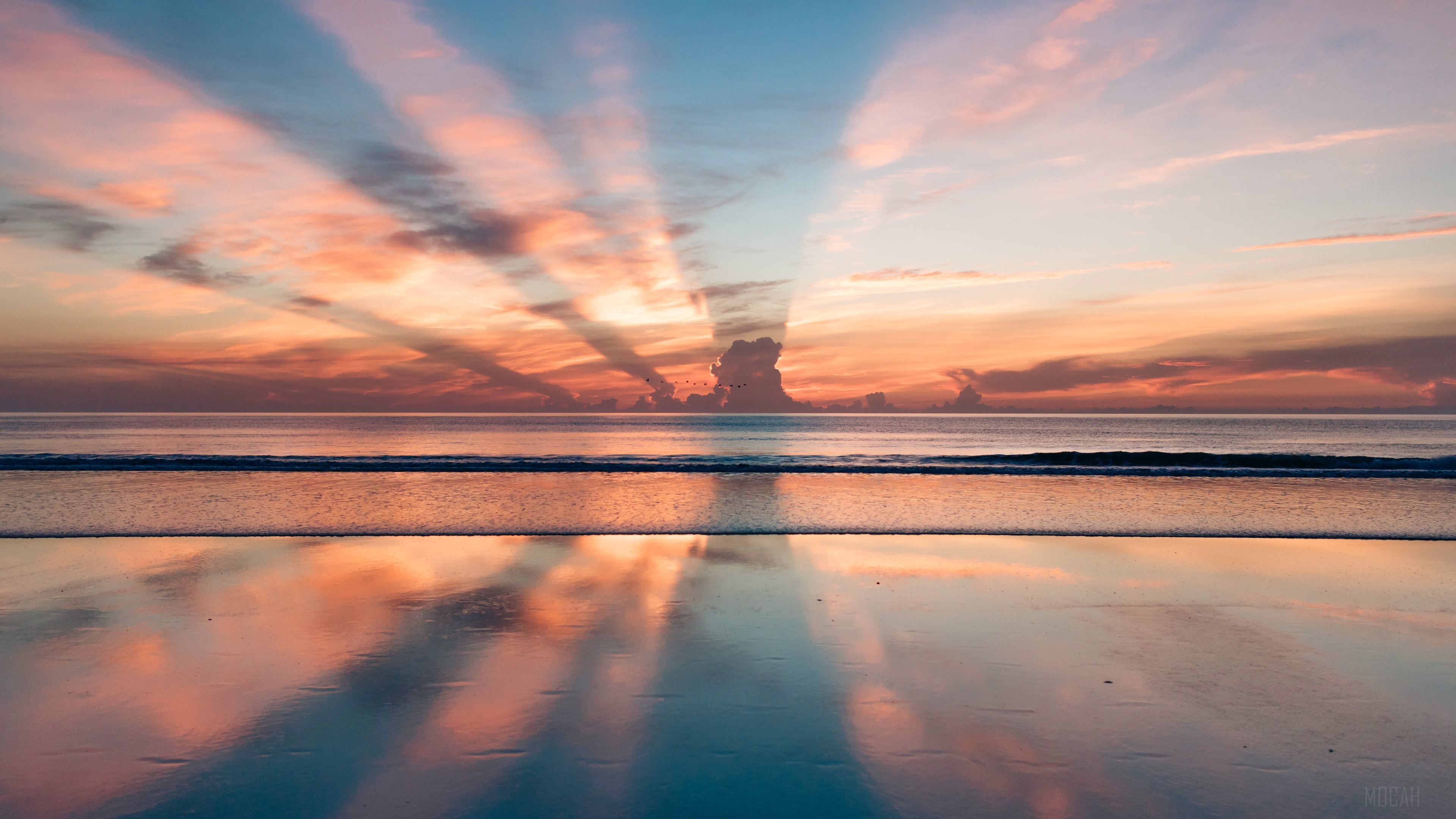 Daytona Beach Sunrise with Sun Rays HD Wallpaper