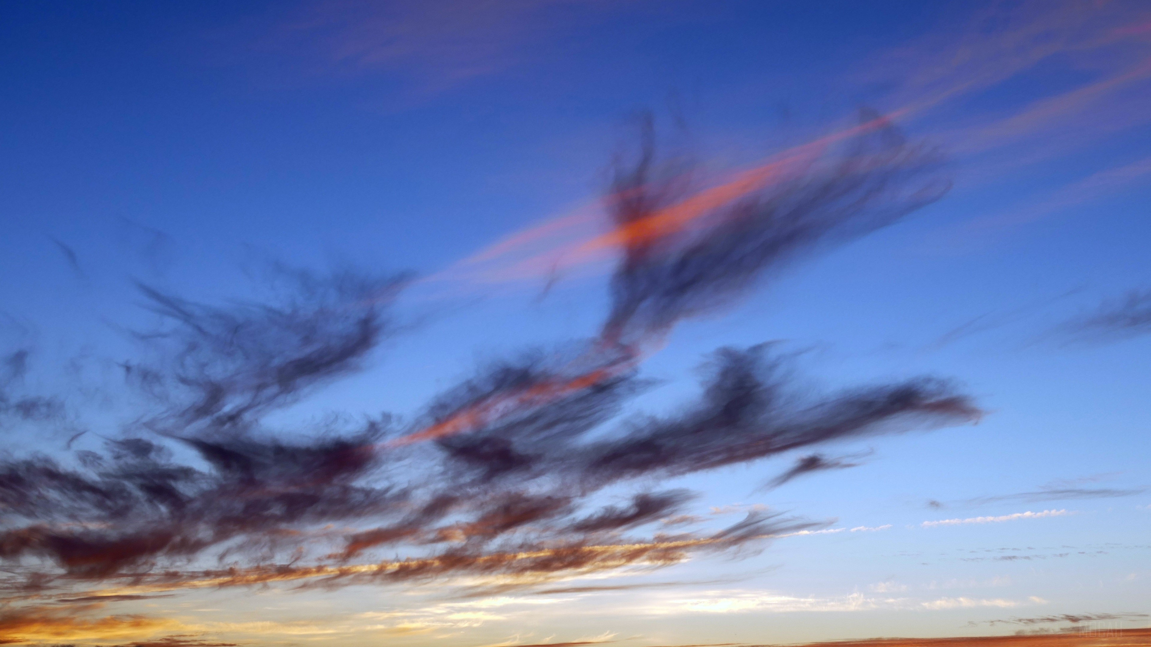 Sunset Sky with Wispy Clouds HD Wallpaper