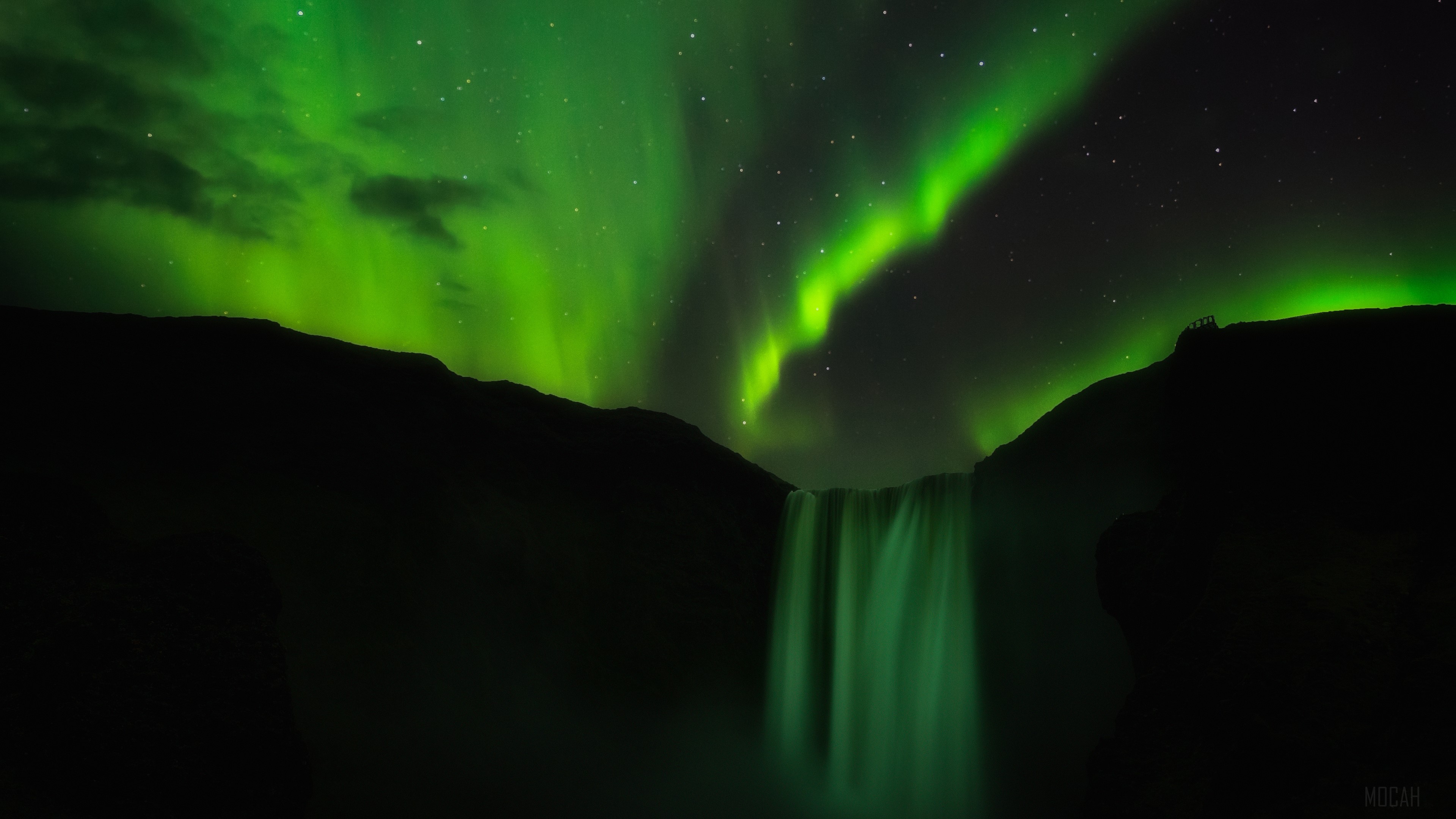 Skogafoss Waterfall with Aurora Borealis HD Wallpaper