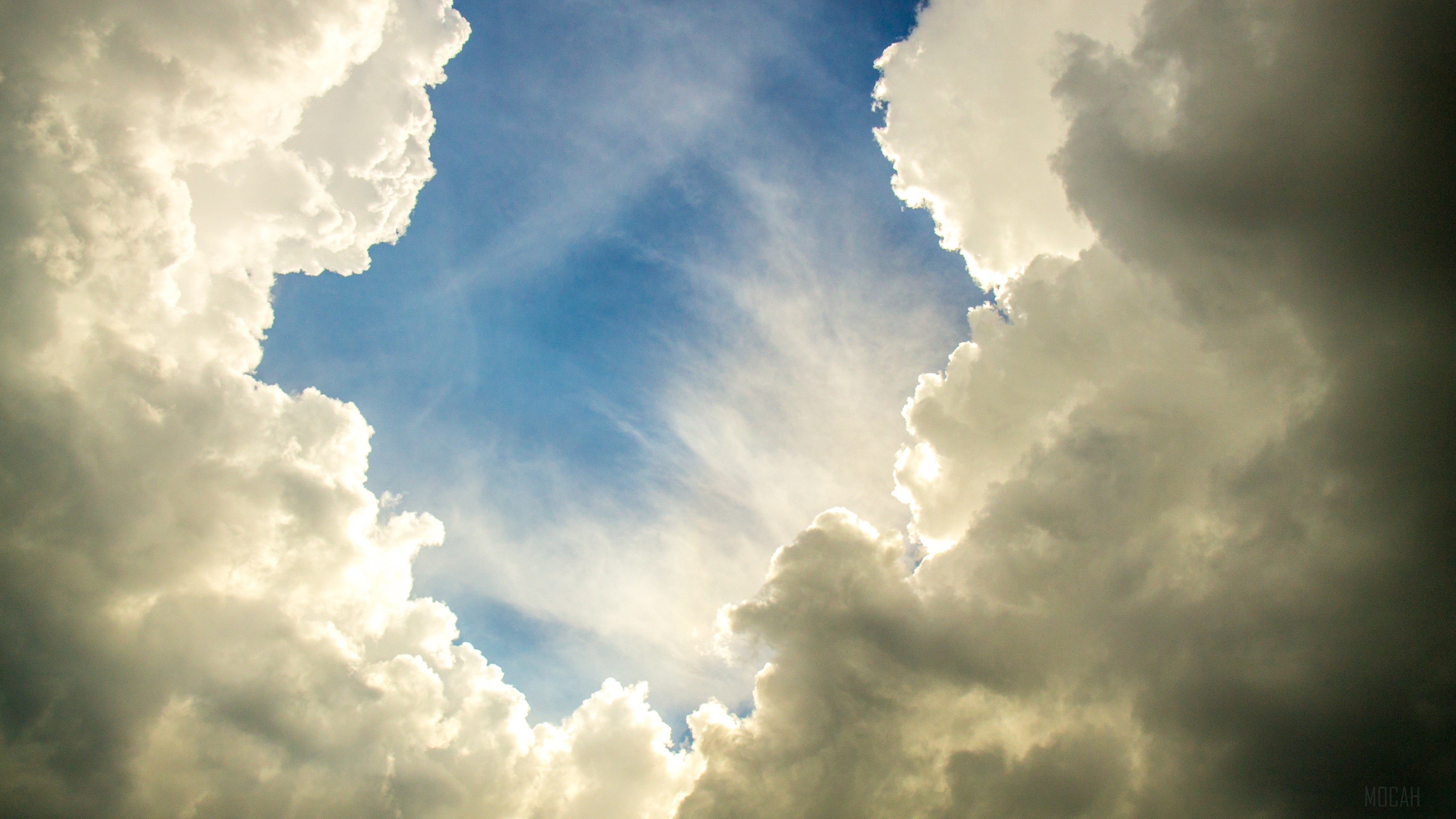 Clouds in the Sky 4K HD Wallpaper