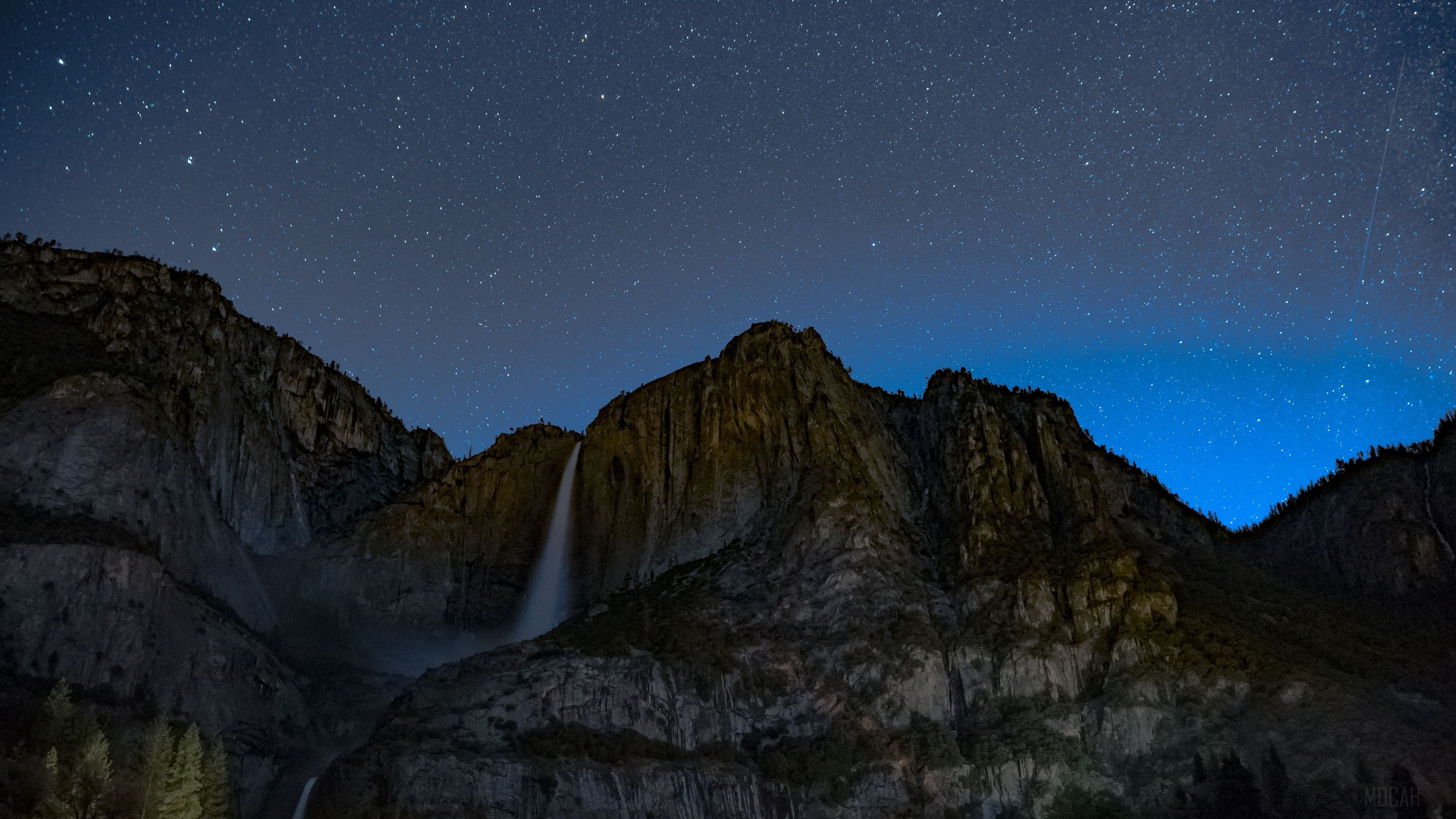 Yosemite National Park Waterfall Under Starry Sky 4K HD Wallpaper