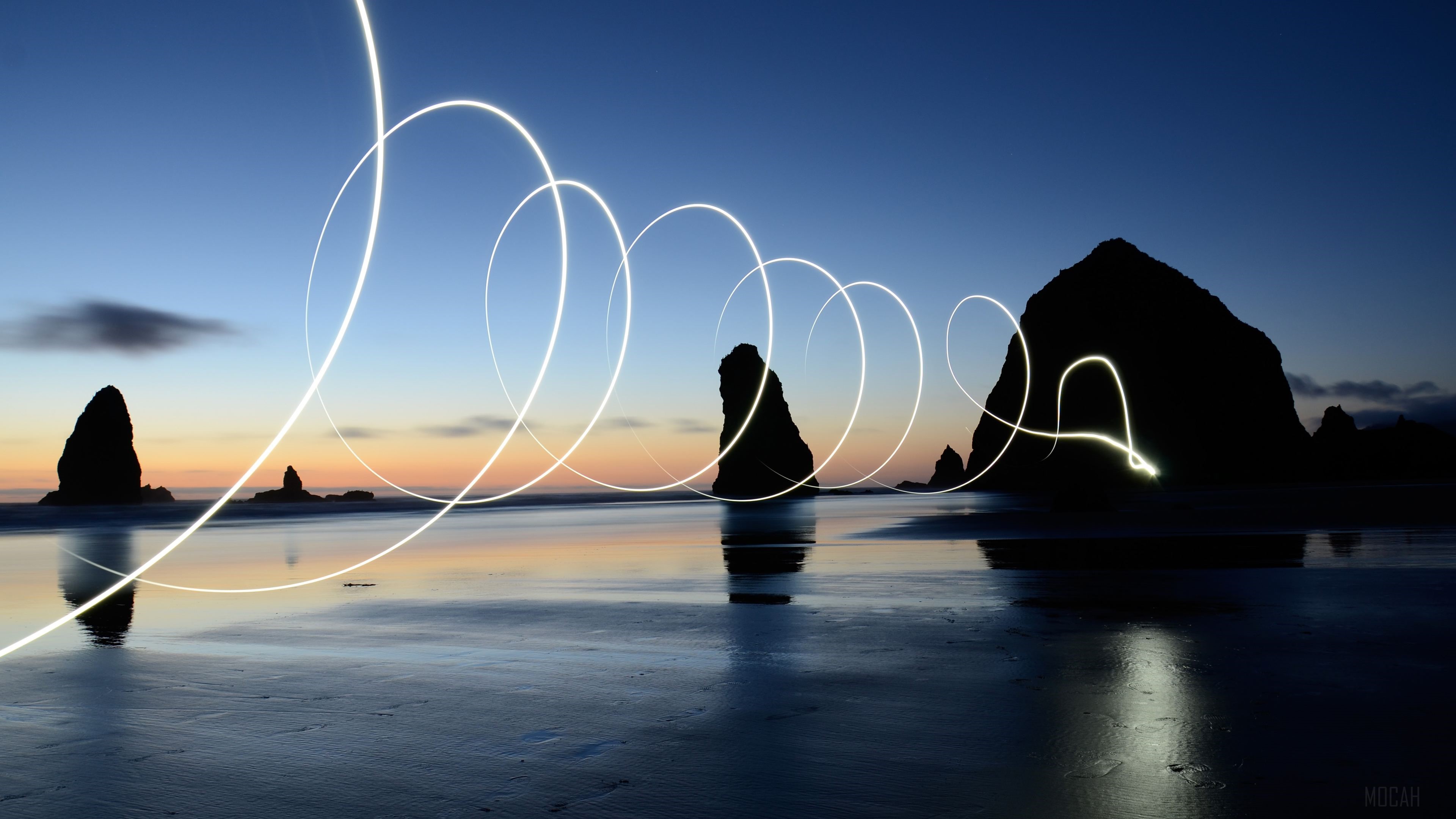 Light Painting Art on Beach at Dusk HD Wallpaper