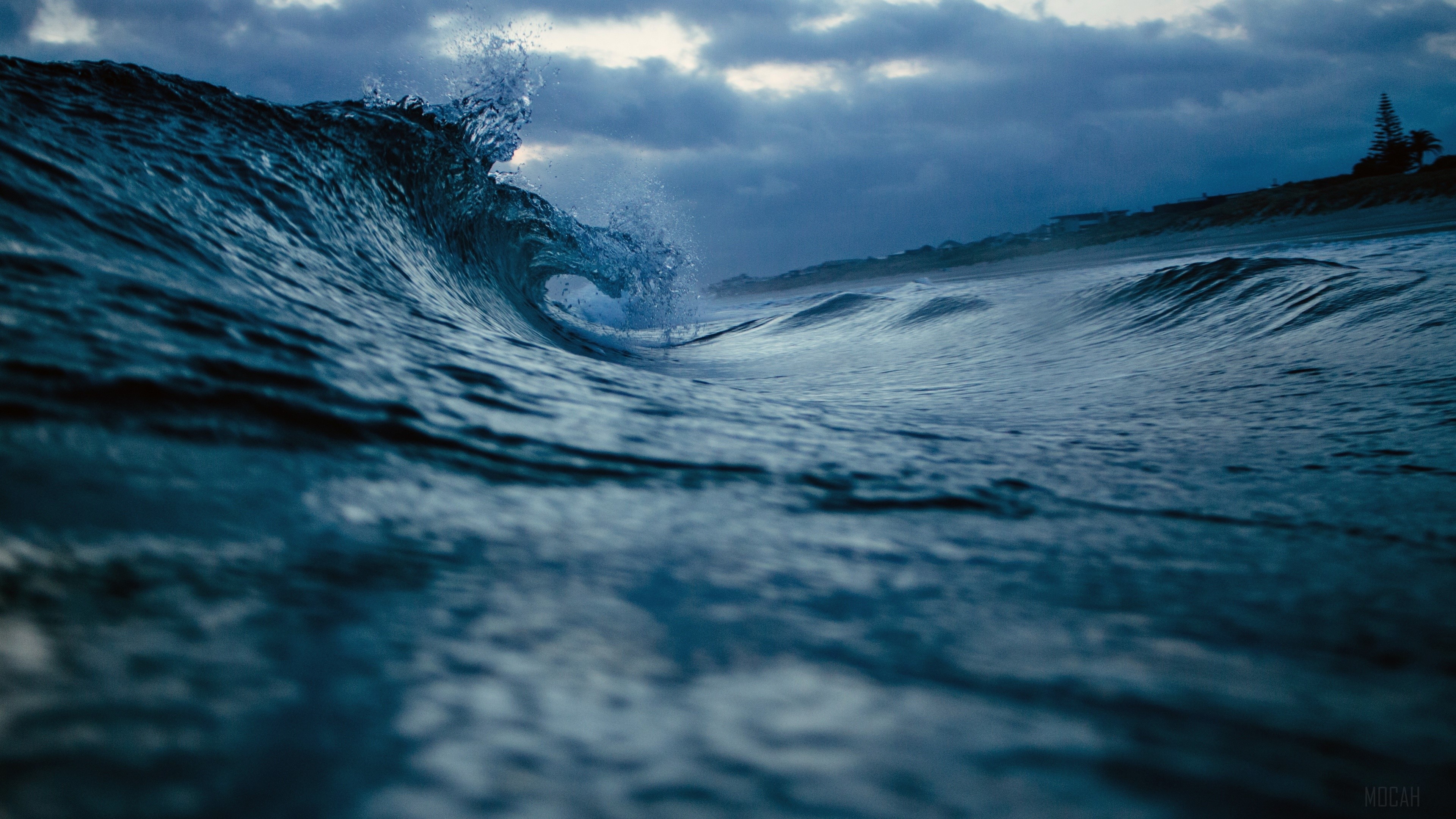 Ocean Wave Breaking 4K HD Wallpaper