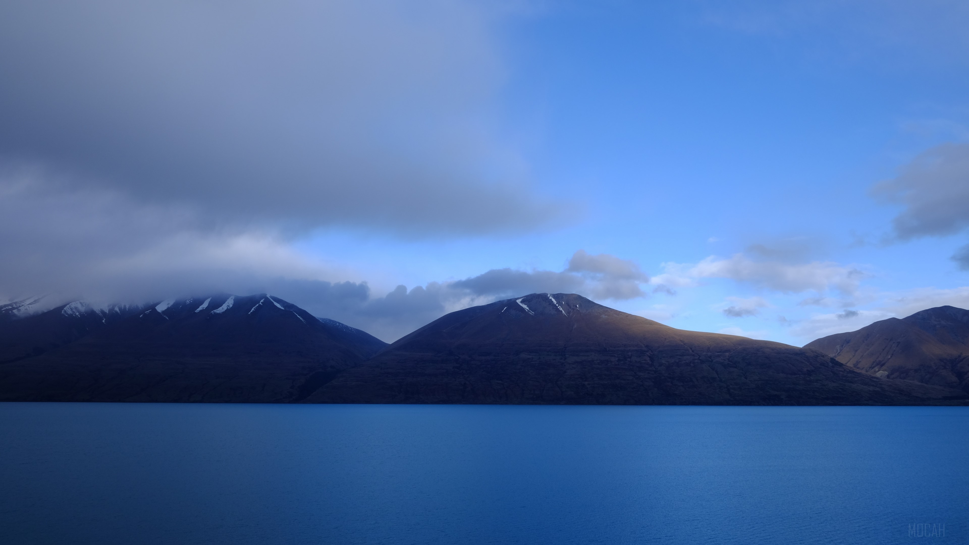 Lake and Mountains with Clouds 4K HD Wallpaper