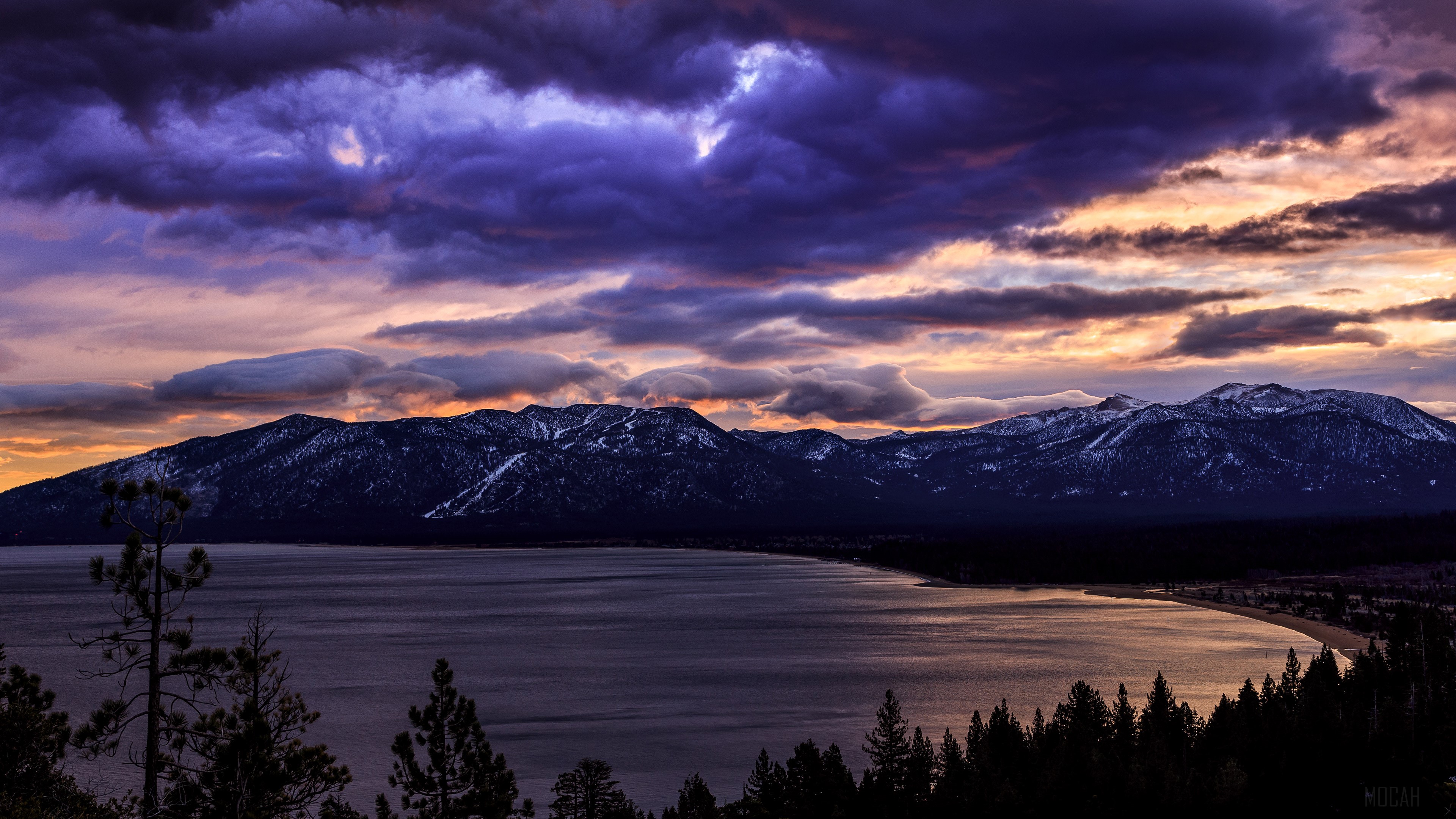 South Lake Tahoe mountains and water at sunset 4K HD Wallpaper