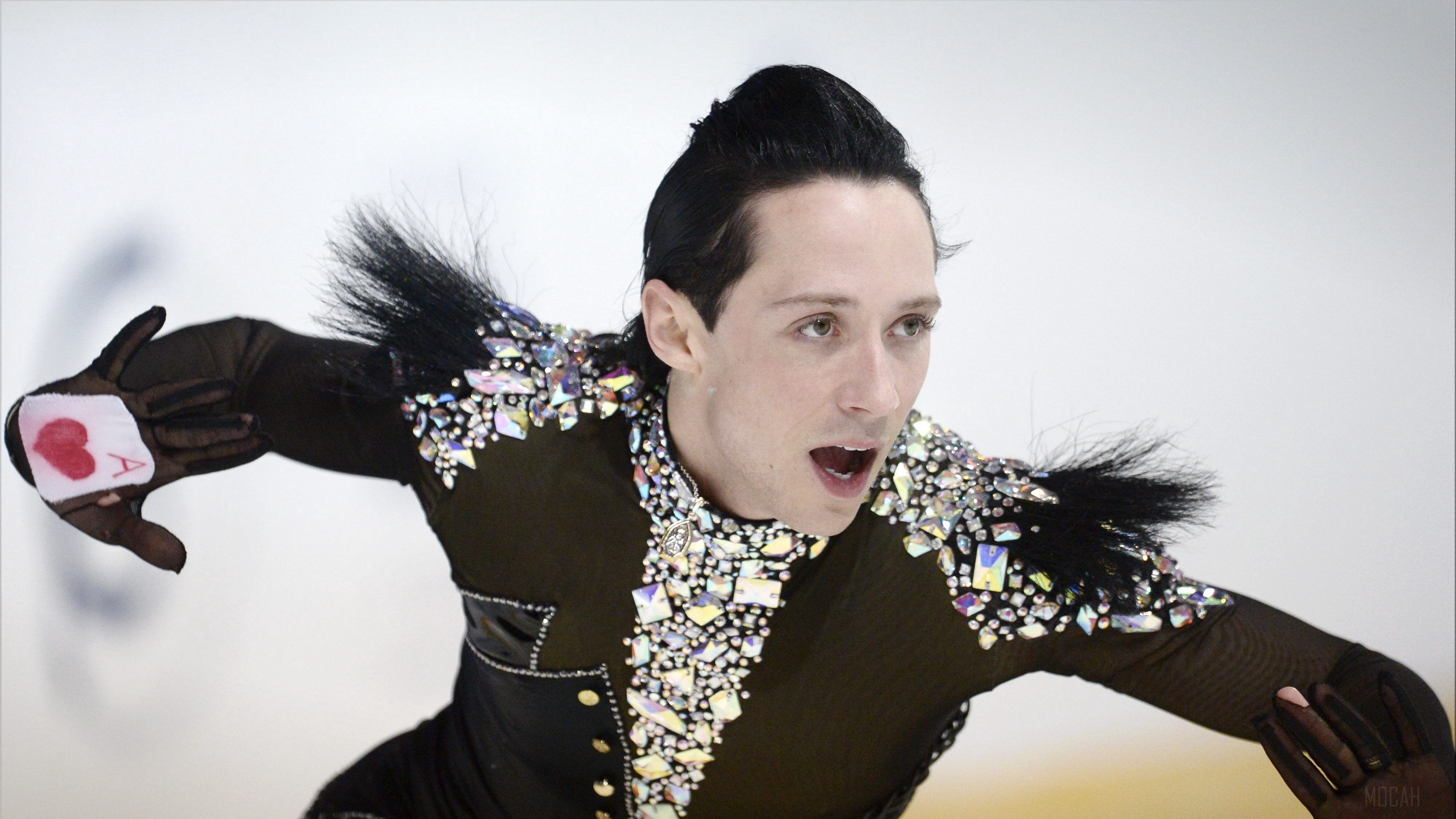 Johnny Weir figure skating costume Ace of Hearts HD Wallpaper