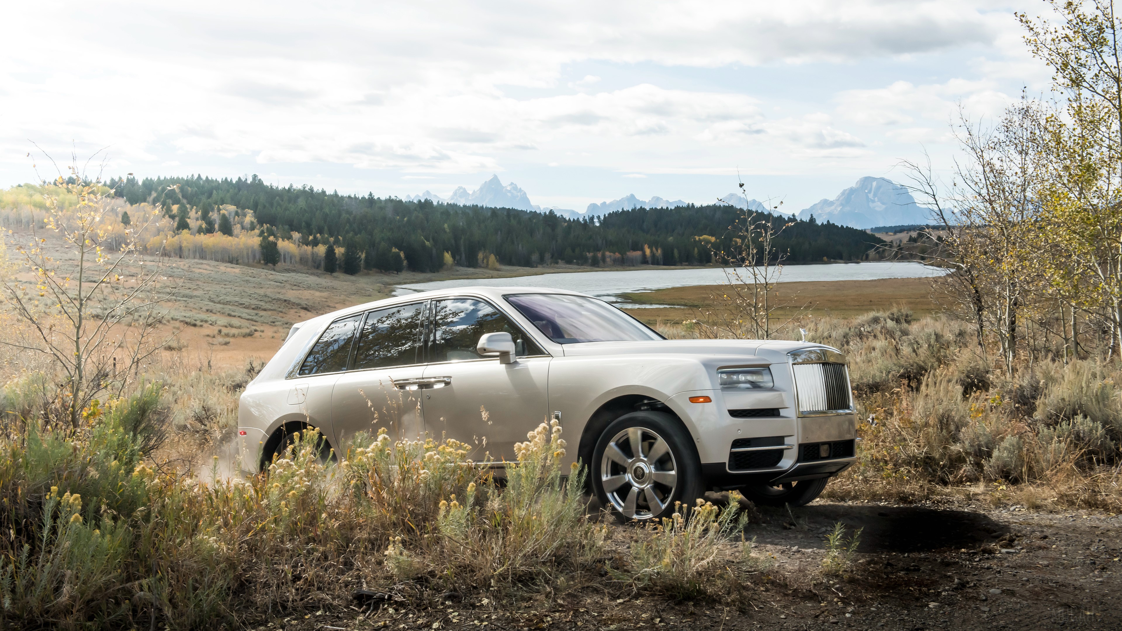 2019 Rolls Royce Cullinan SUV 4K HD Wallpaper