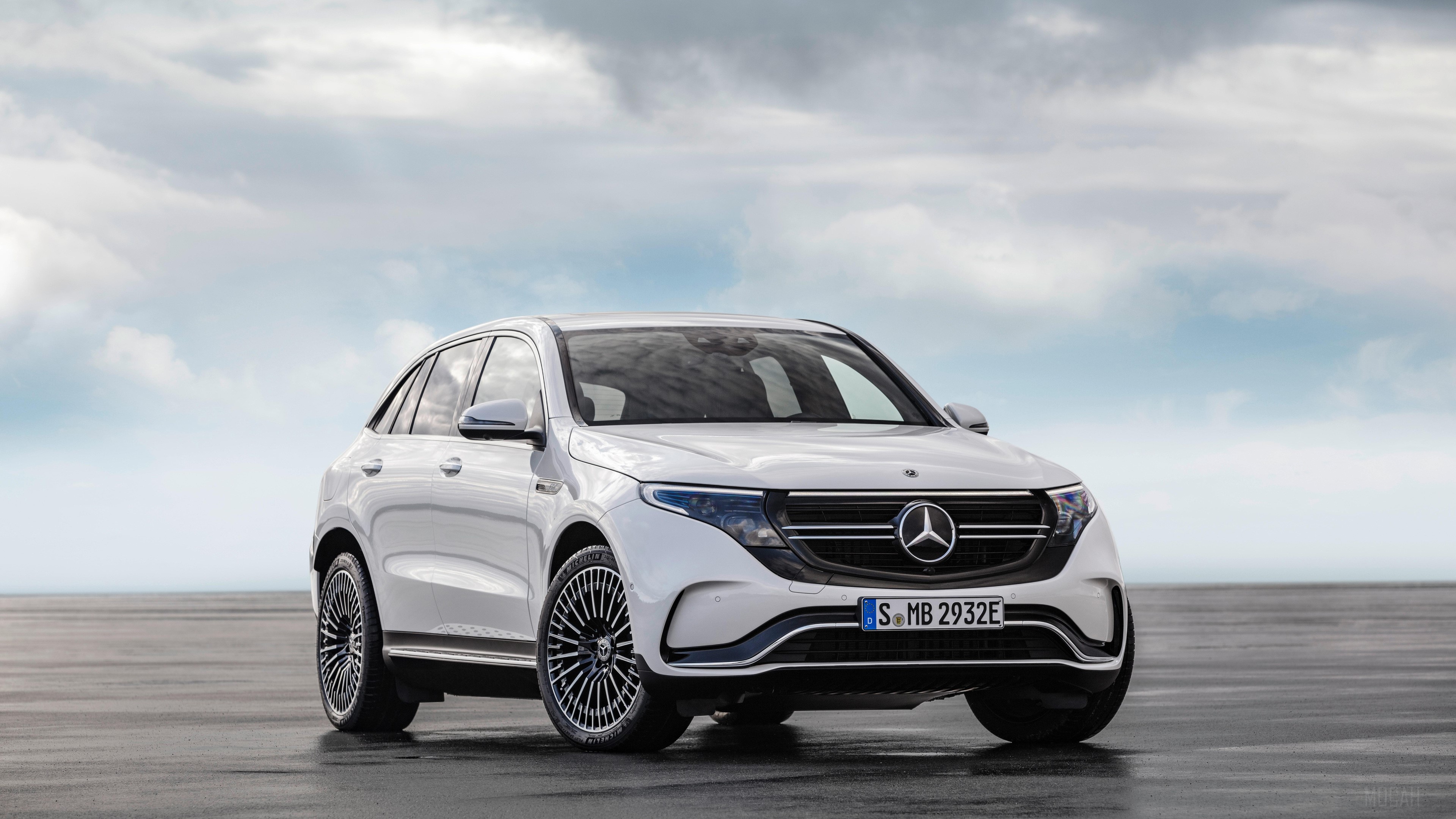 Mercedes-Benz EQC 2020 4K HD Wallpaper