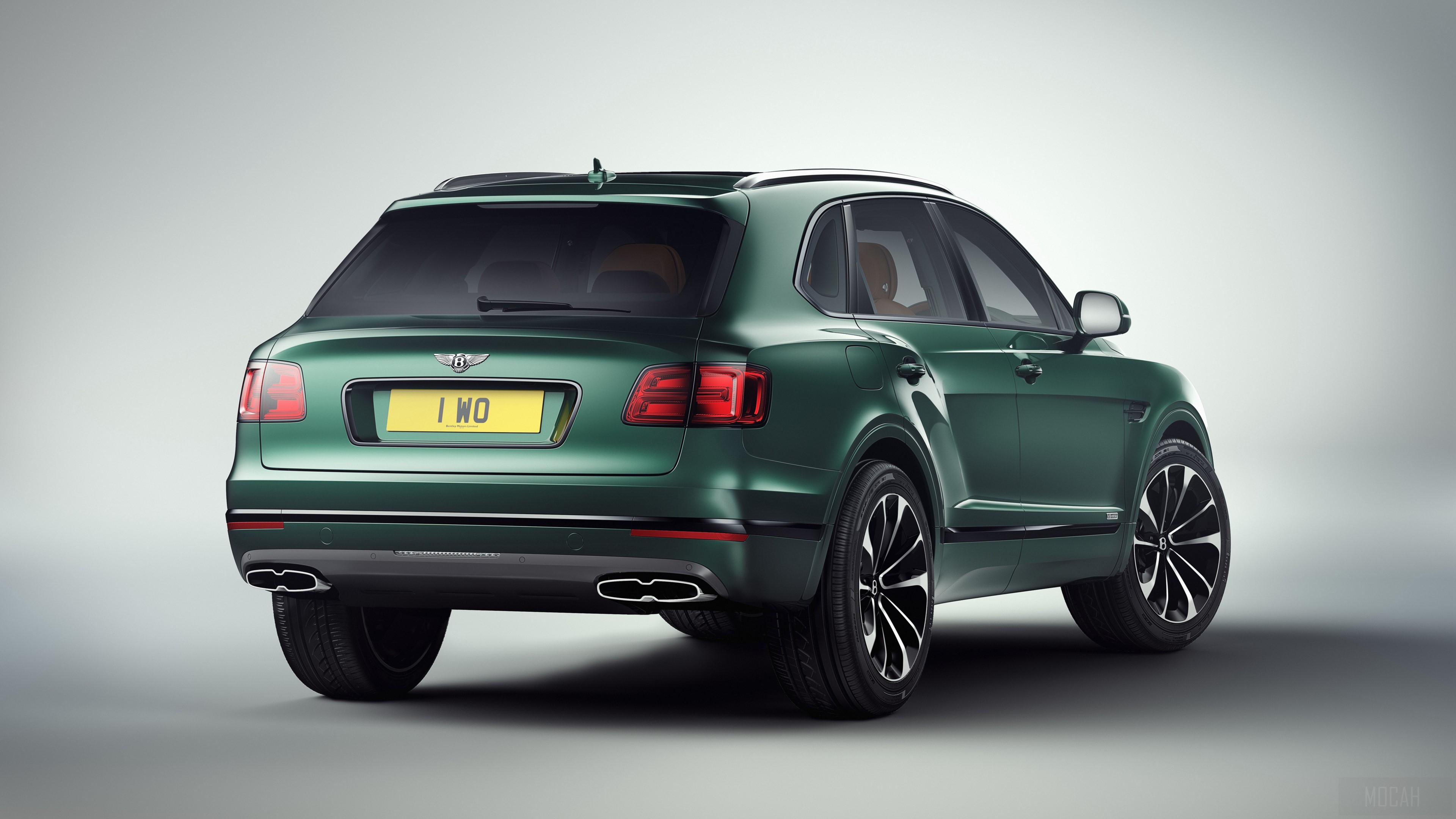 Bentley Bentayga 2018 Rear HD Wallpaper