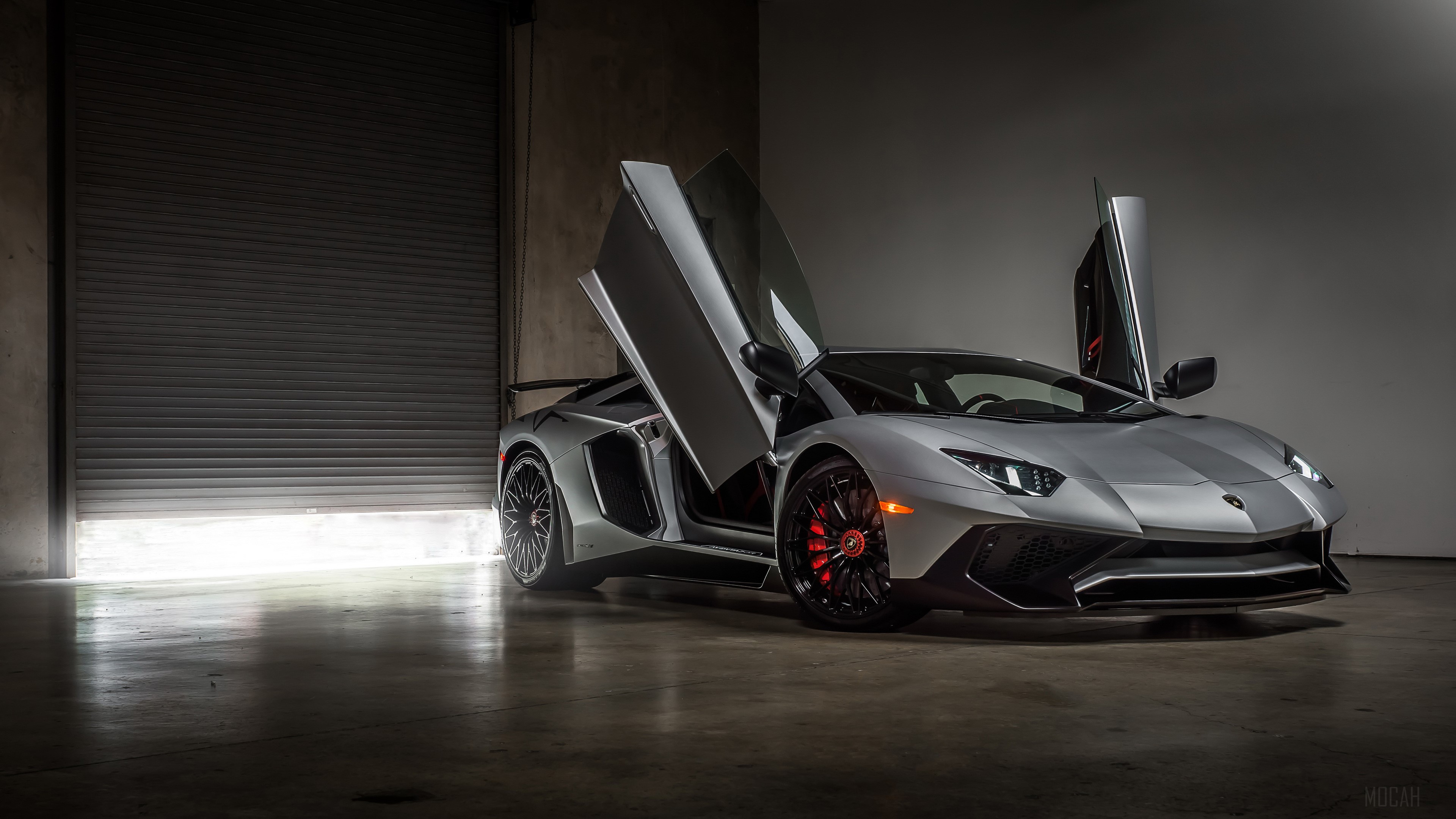 Lamborghini Aventador LP 750 Superveloce HD Wallpaper