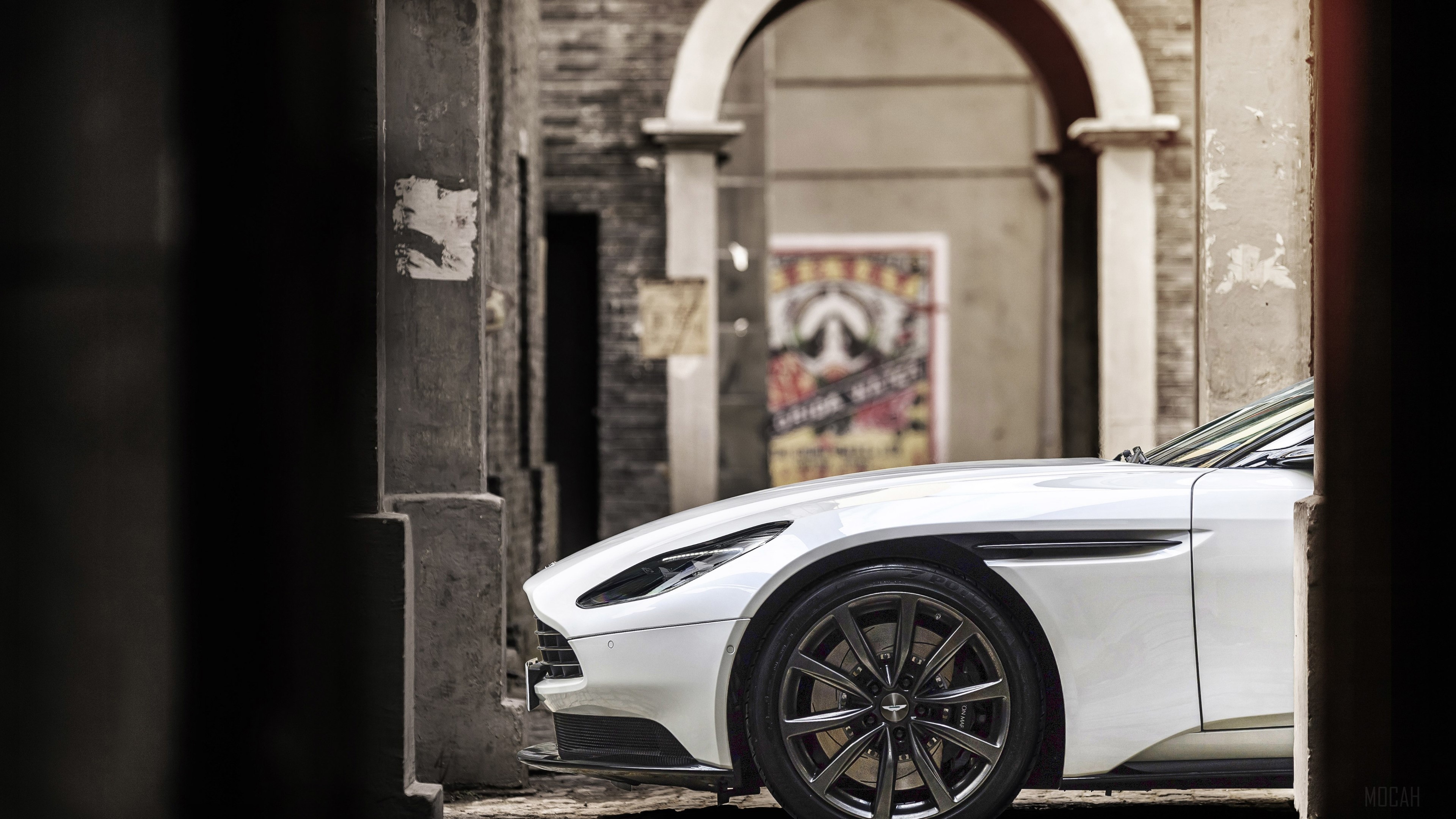 2018 Aston Martin DB11 V8 HD Wallpaper