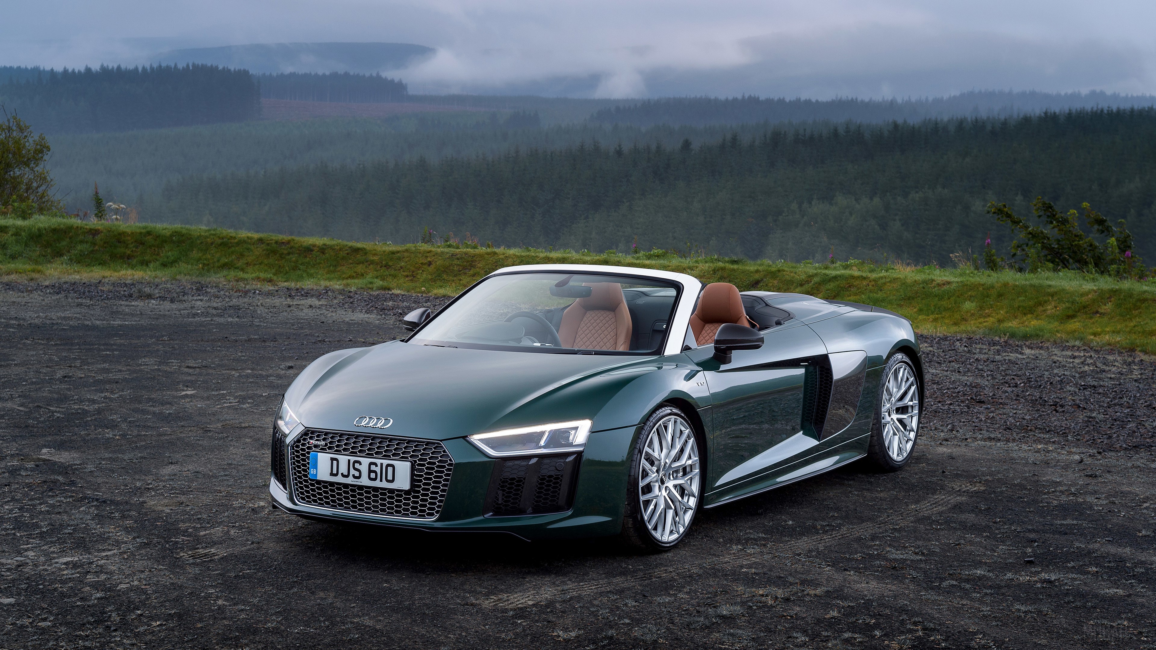 Audi R8 Spyder V10 Plus 2017 HD Wallpaper