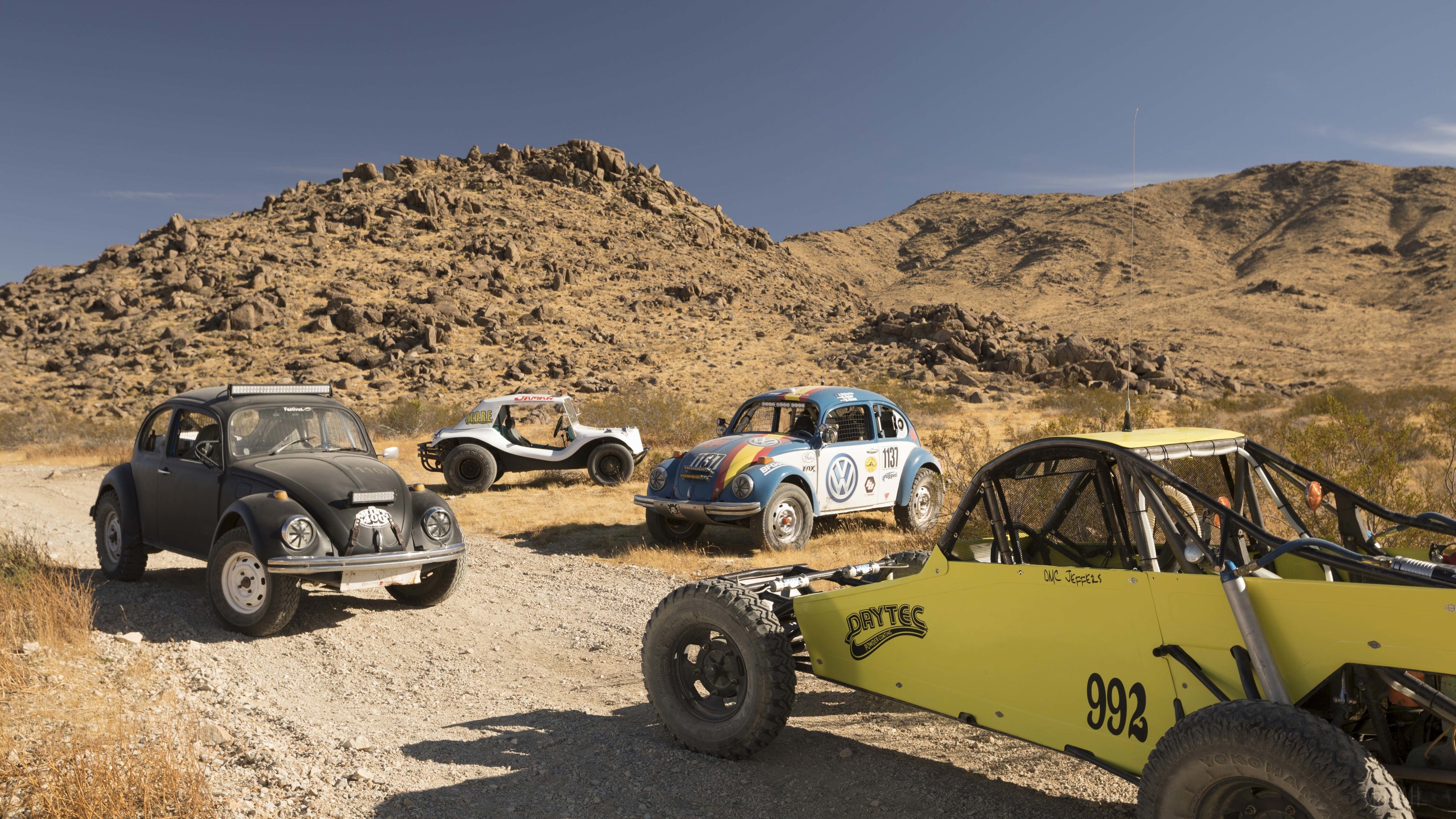 Volkswagen Offroading Vehicles HD Wallpaper